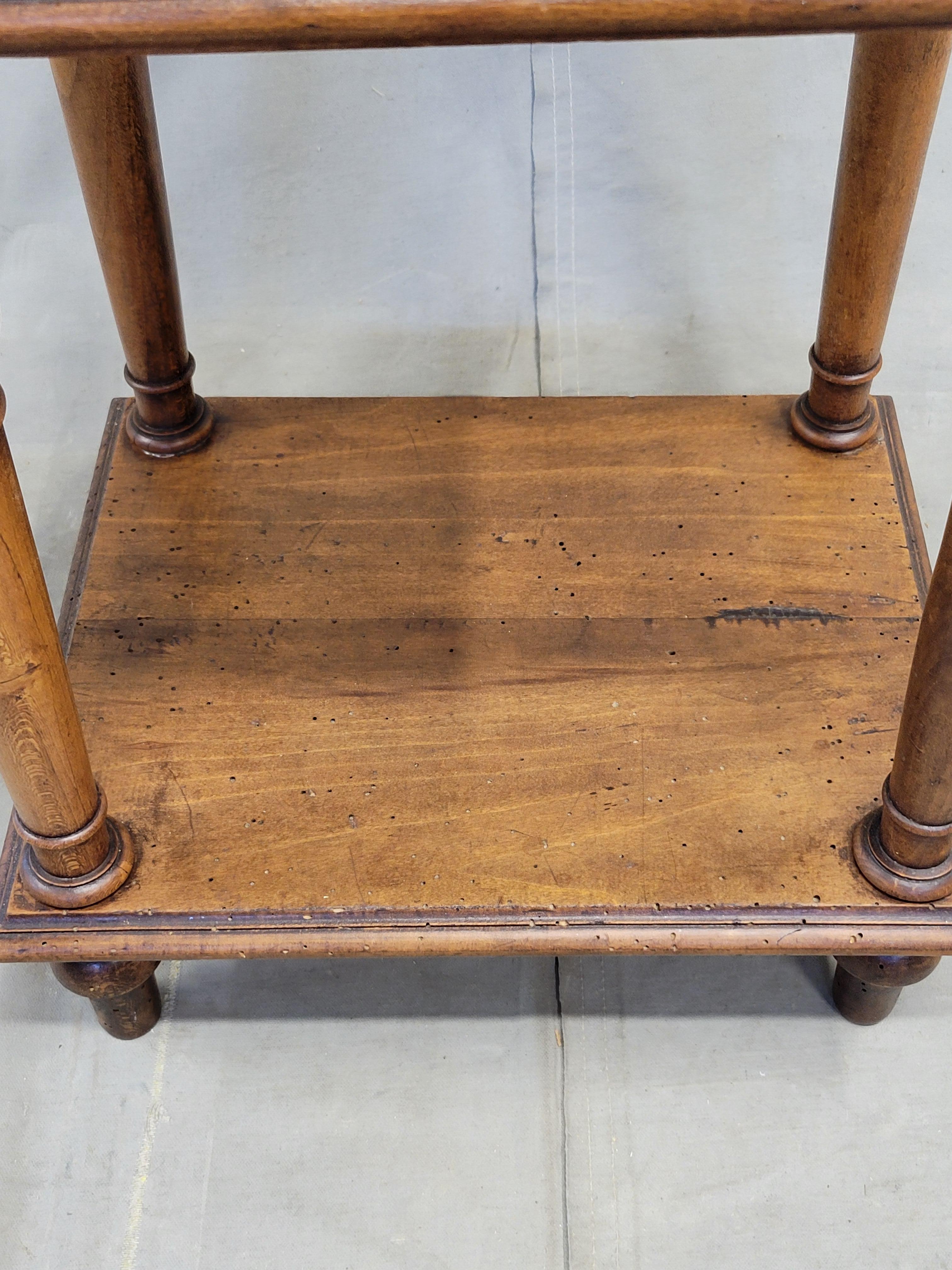 Antique French o Belgian Walnut Nightstands with Italian Marble - A Near Pair in vendita 6