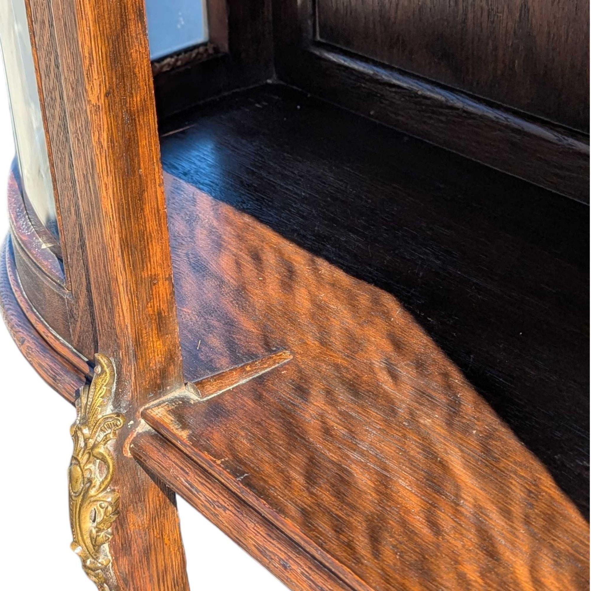Antique French o English Curved Glass Display Cabinet, Oak, circa 1900 in vendita 5