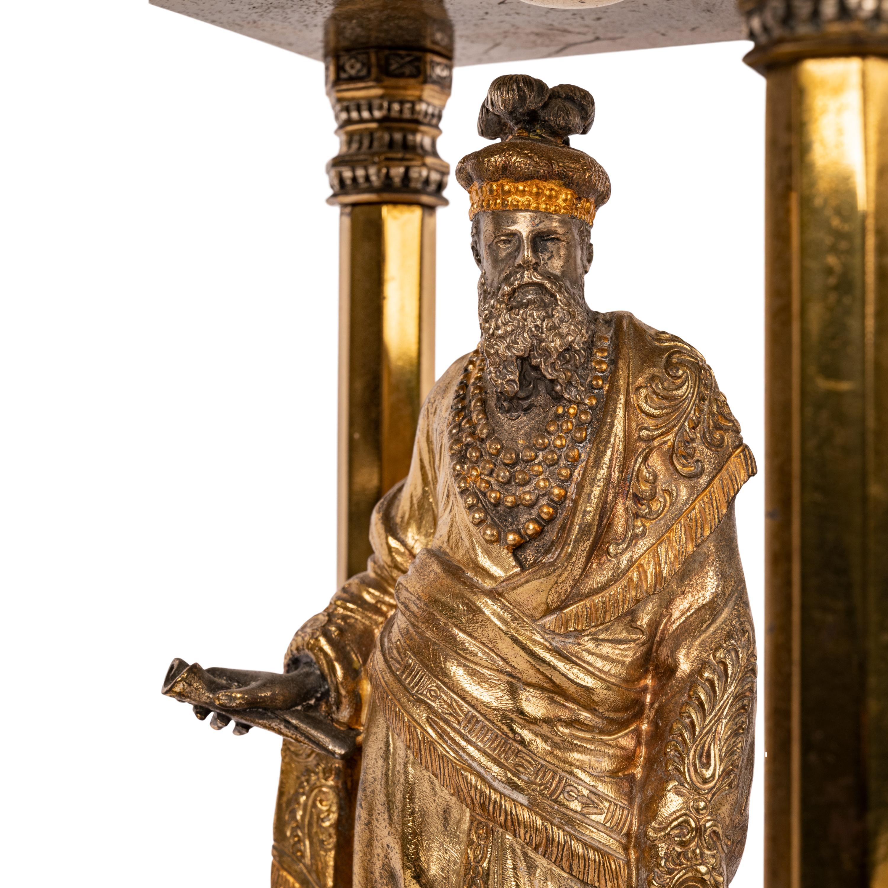 Ancienne garniture d'horloge statue arabe orientaliste française de 8 jours en bronze doré, 1880 en vente 5