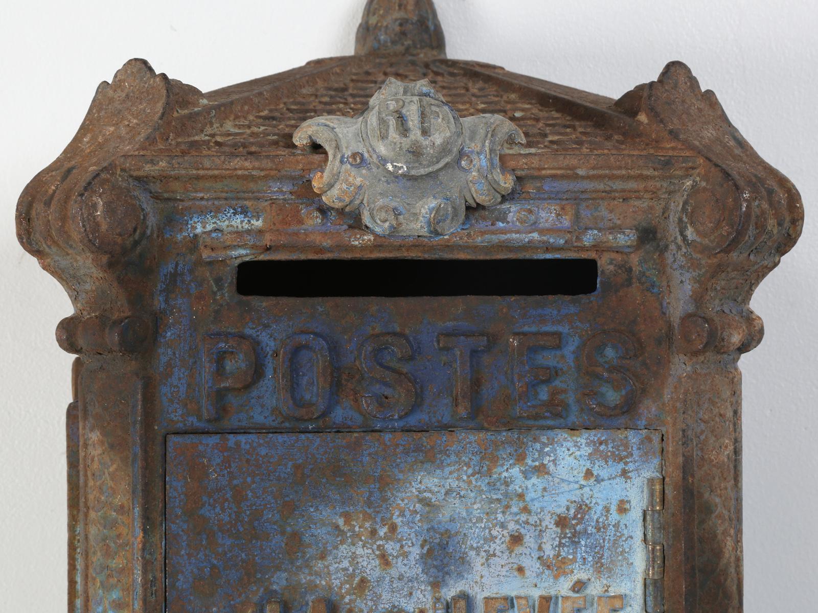 Antique French Original Paint Mailbox by Delachanal Paris In Fair Condition In Chicago, IL