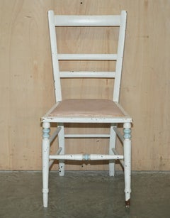 ANTIQUE FRENCH ORIGINAL PAINT SiDE CHAIR IN NICELY DISTRESsed ORDER THROUGHOUT