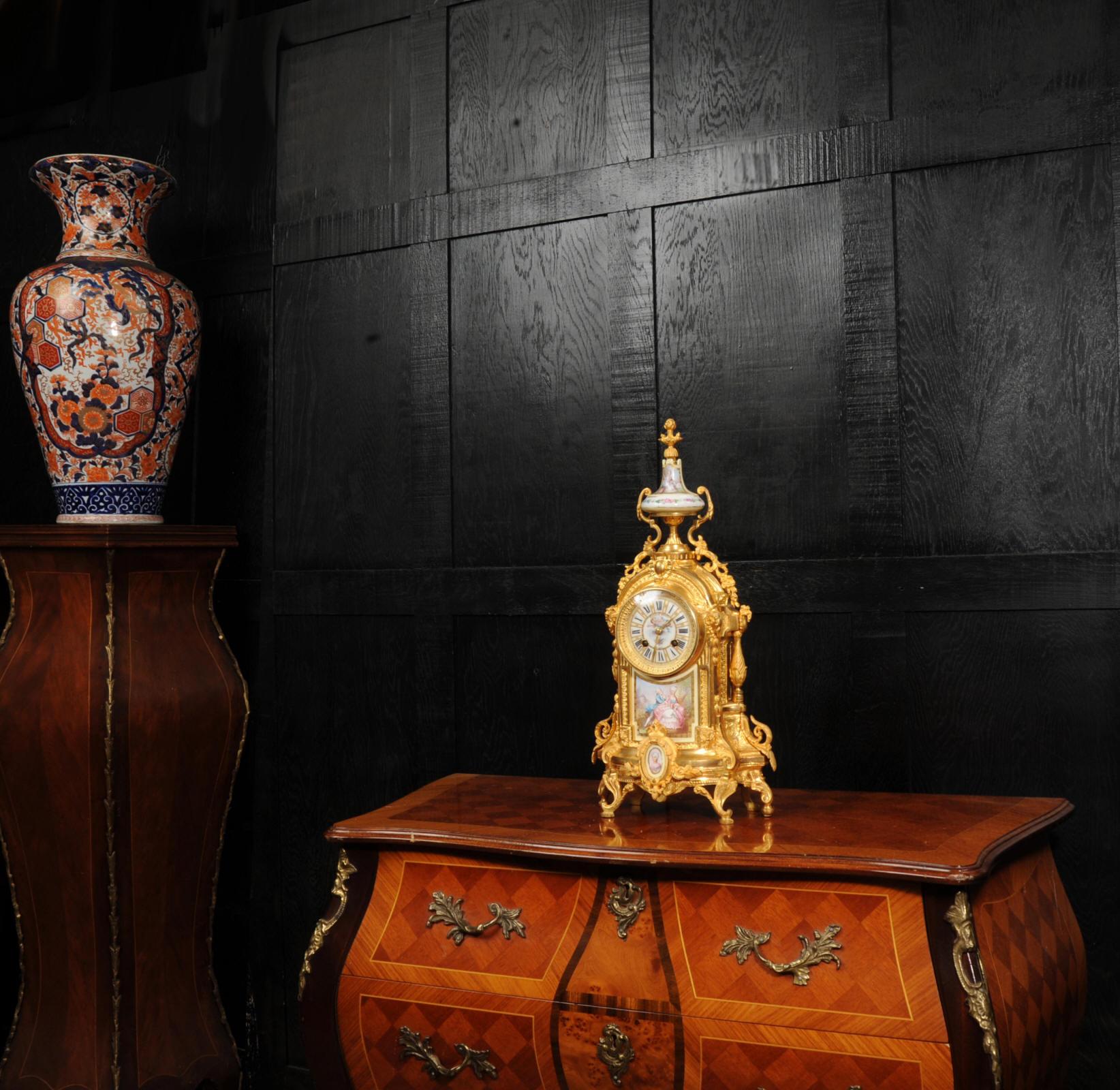 Antique French Ormolu and Sevres Porcelain Clock In Good Condition For Sale In Belper, Derbyshire