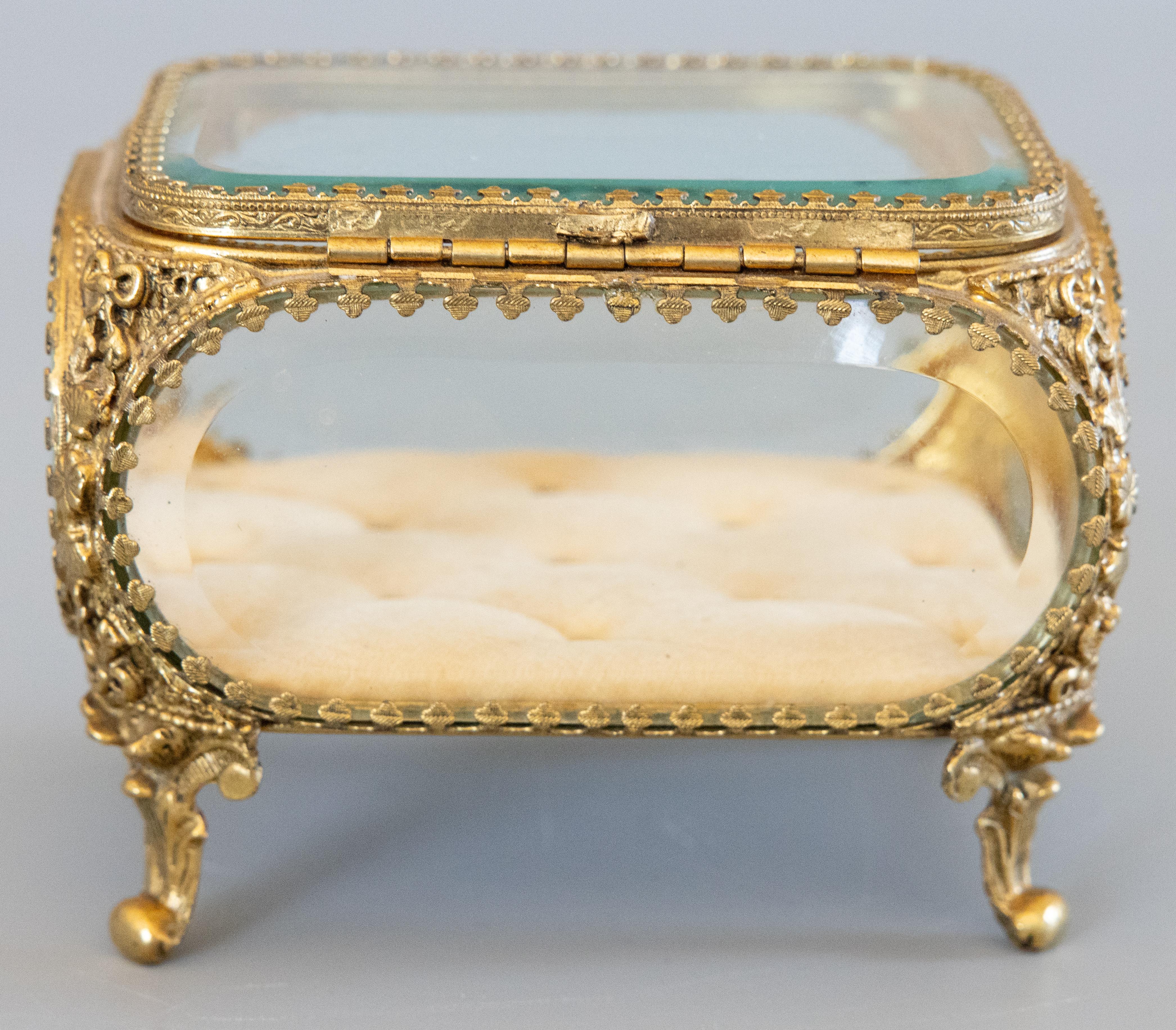 Antique French Ormolu Beveled Glass Jewelry Trinket Box In Good Condition In Pearland, TX