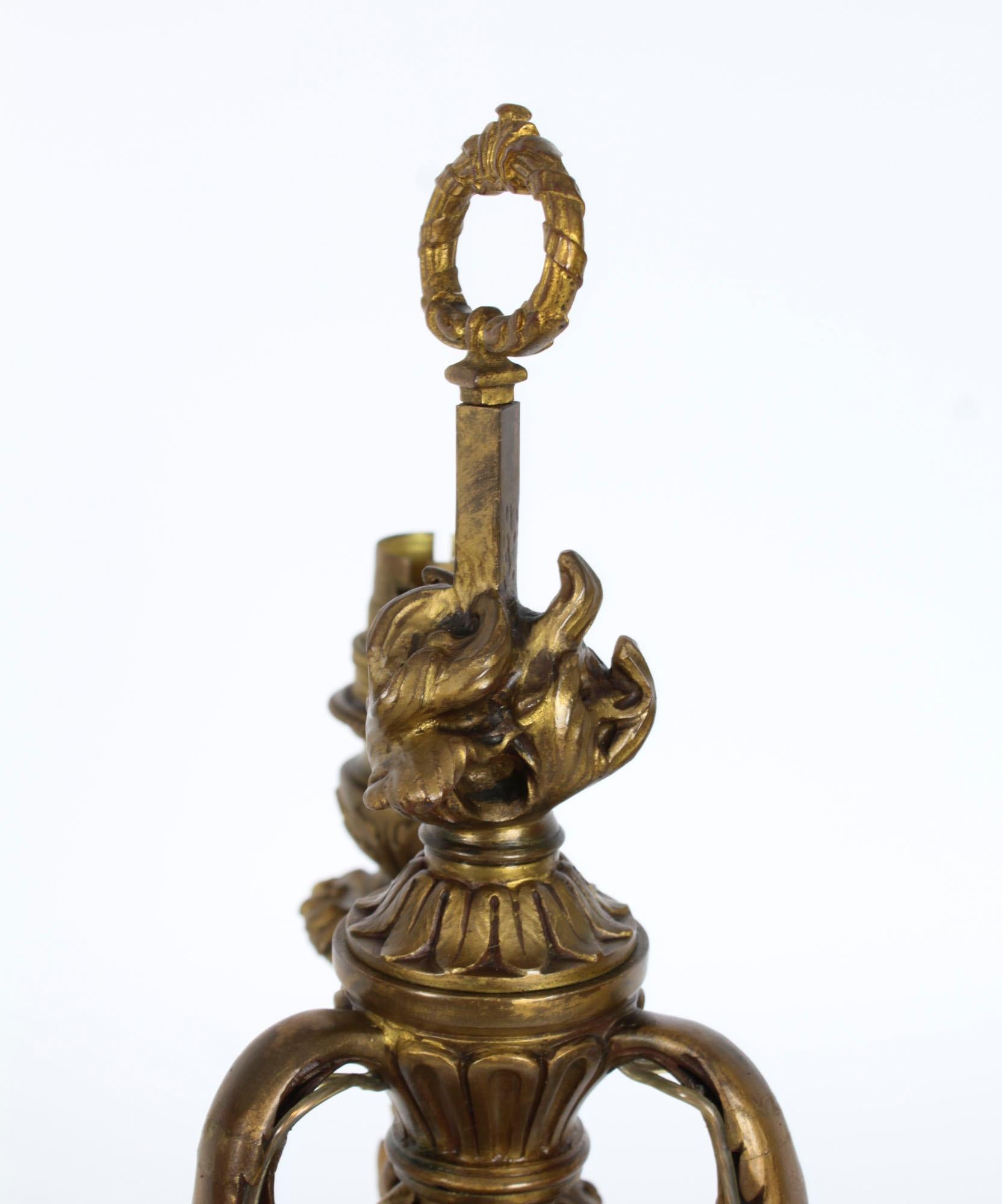 Antique Lampe de table à chérubin en bronze doré Louis Revival Circa 1870 Bon état - En vente à London, GB