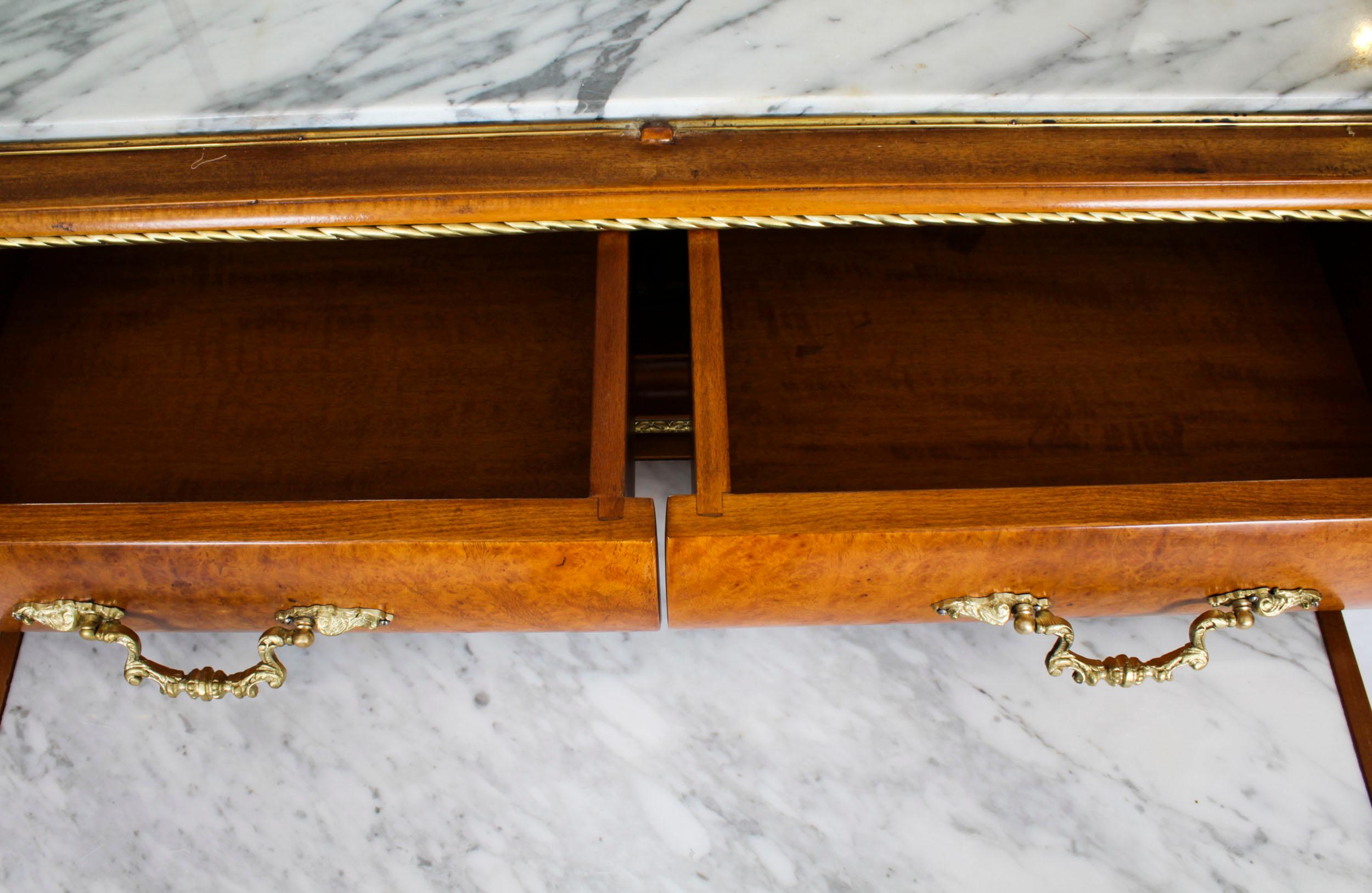 Ancienne armoire à cocktail en ronce de noyer montée sur bronze Début du 20ème siècle en vente 10