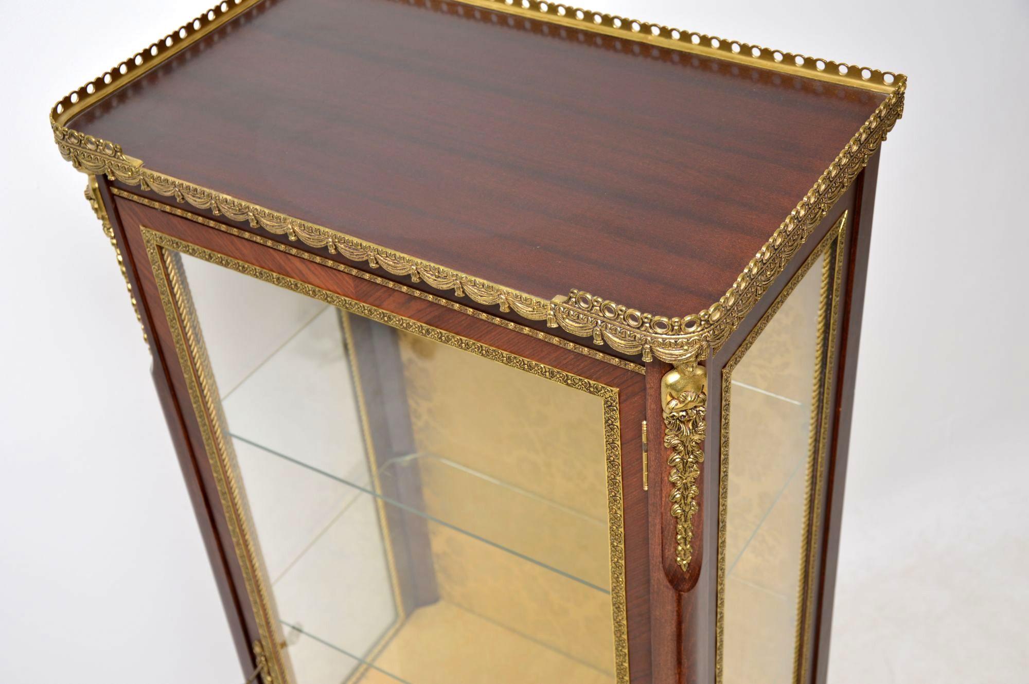 Antique French Ormolu-Mounted Display Cabinet 4