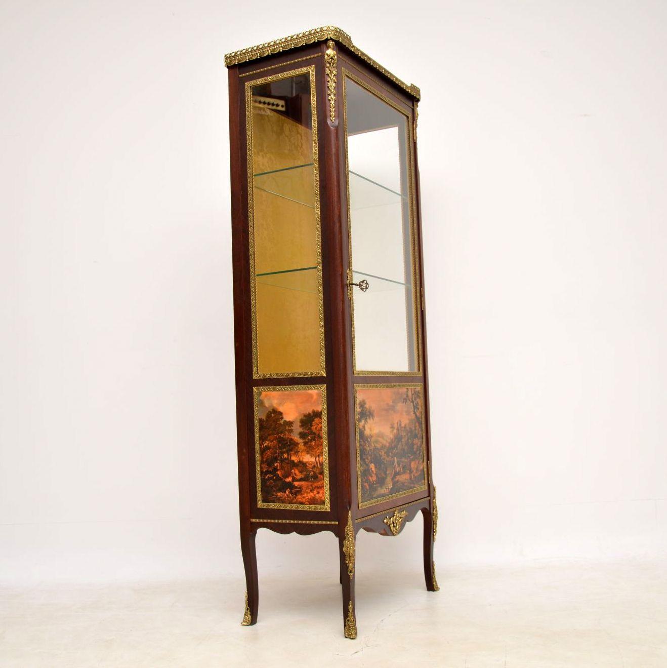 Antique French Ormolu-Mounted Display Cabinet 5