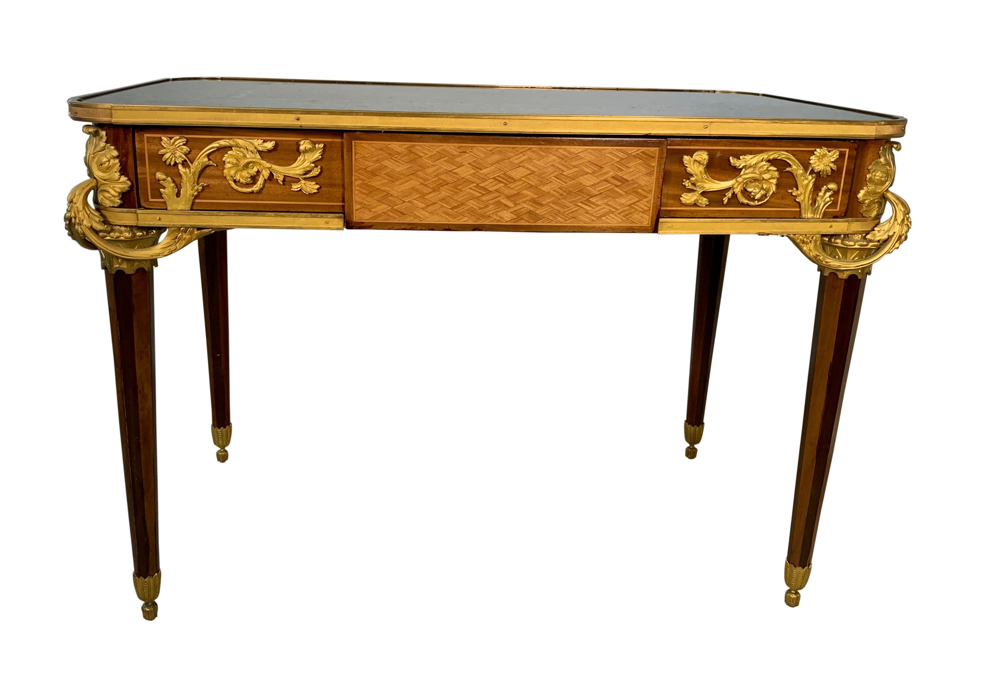 Antique French Ormolu Mounted Malachite Top Center Table / desk In Good Condition For Sale In Los Angeles, CA
