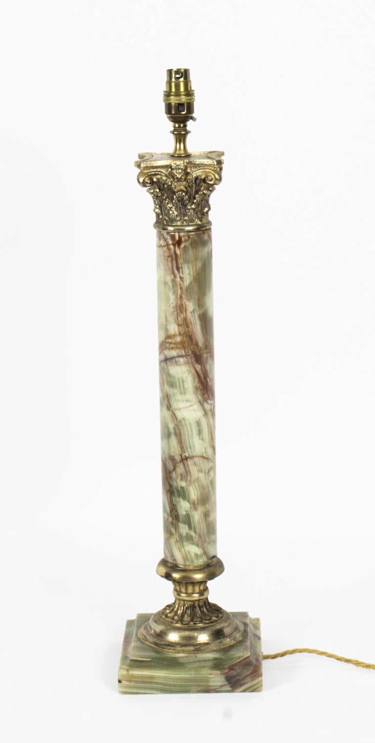 Antique French Ormolu Mounted Onyx Corinthian Column Table Lamp, 19th Century In Good Condition In London, GB