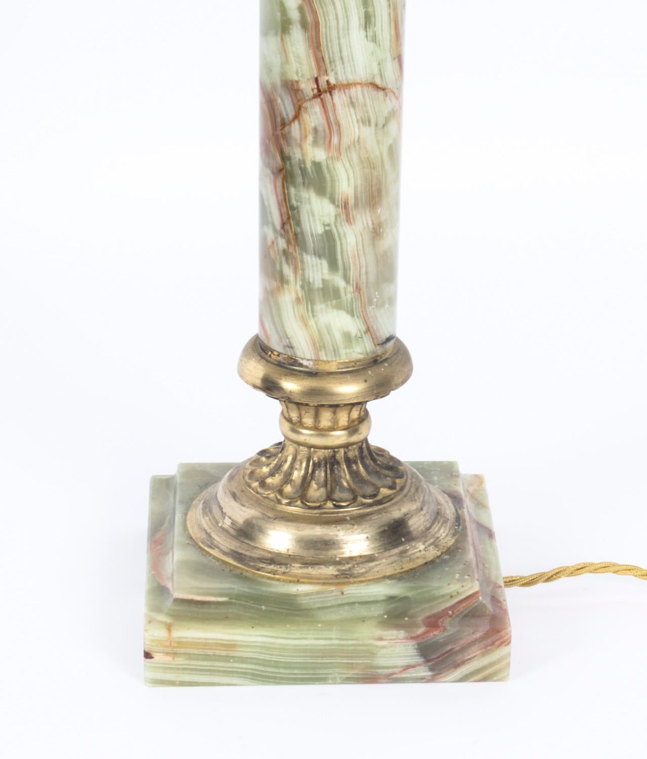 Antique French Ormolu Mounted Onyx Corinthian Column Table Lamp, 19th Century 3