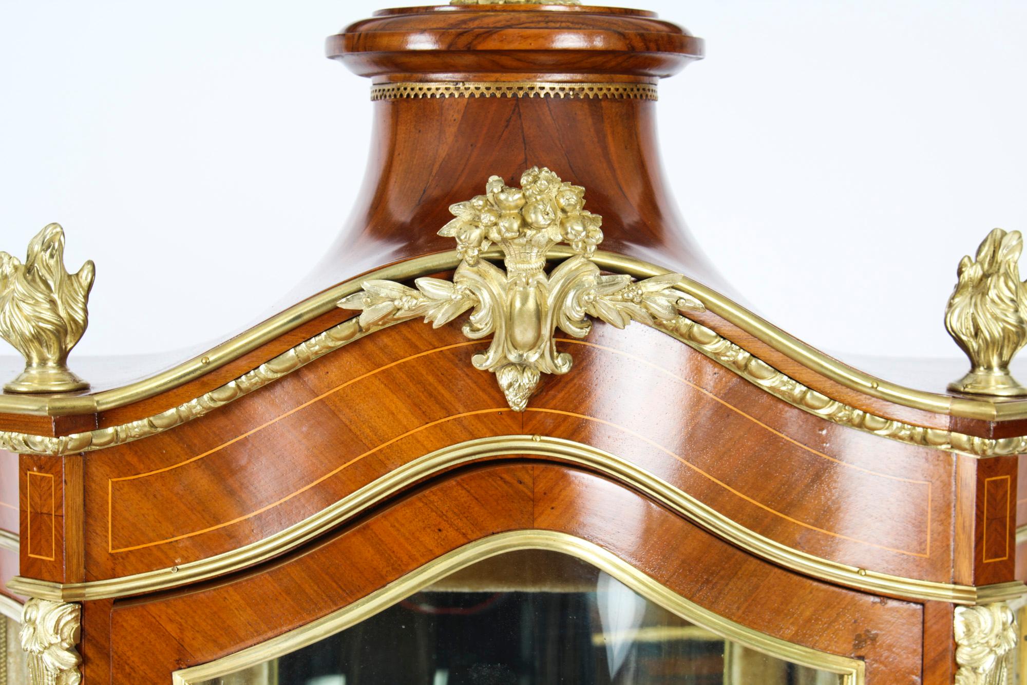 Antique French Ormolu Mountred Marquetry Display Cabinet 19th C In Good Condition In London, GB