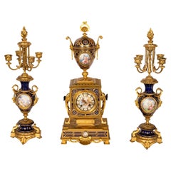 Antiquité Française Ormolu & Porcelaine de Sèvres 3 Pièces Horloge Candélabre Garniture 1870