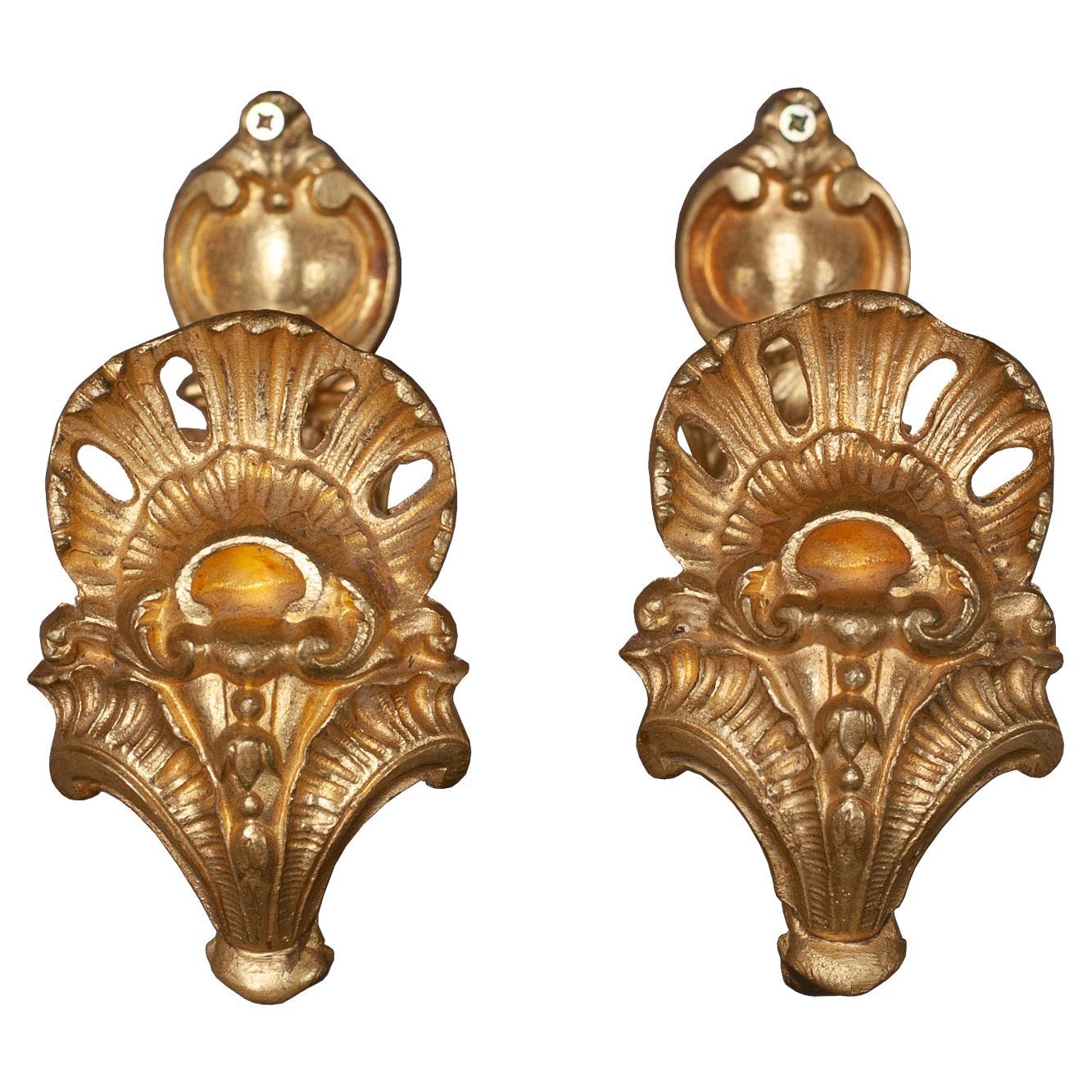 Supports de tiges de rideau anciens en bronze orné français 
