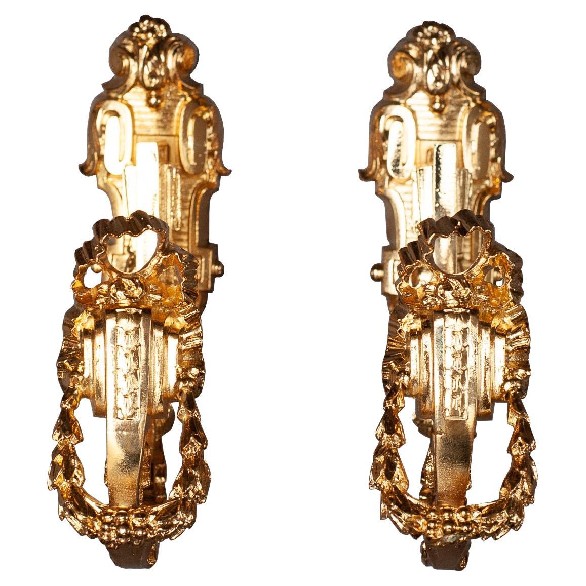 Supports de tiges de rideaux anciens français en bronze doré ornés 