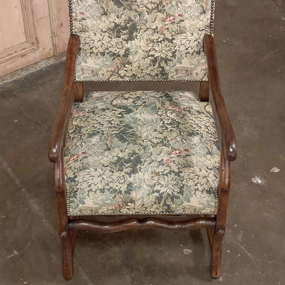 Fauteuil français ancien en os de mouton avec tapisserie en vente 7