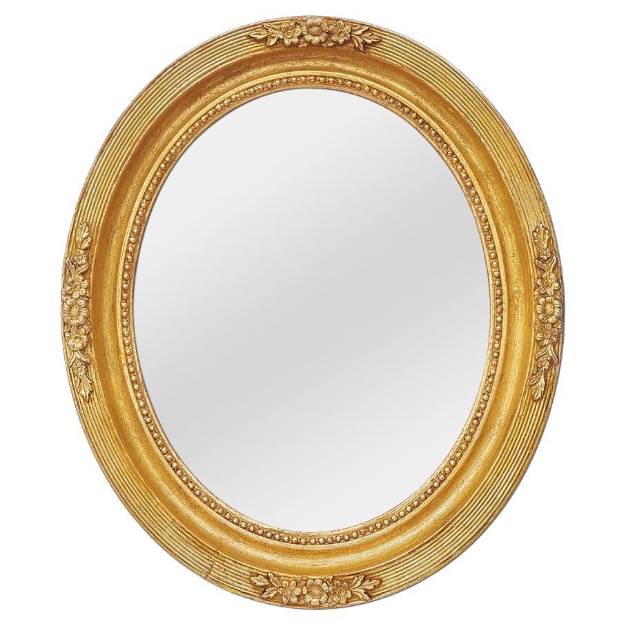 Antique French Oval Giltwood Wall Mirror, circa 1900 in vendita