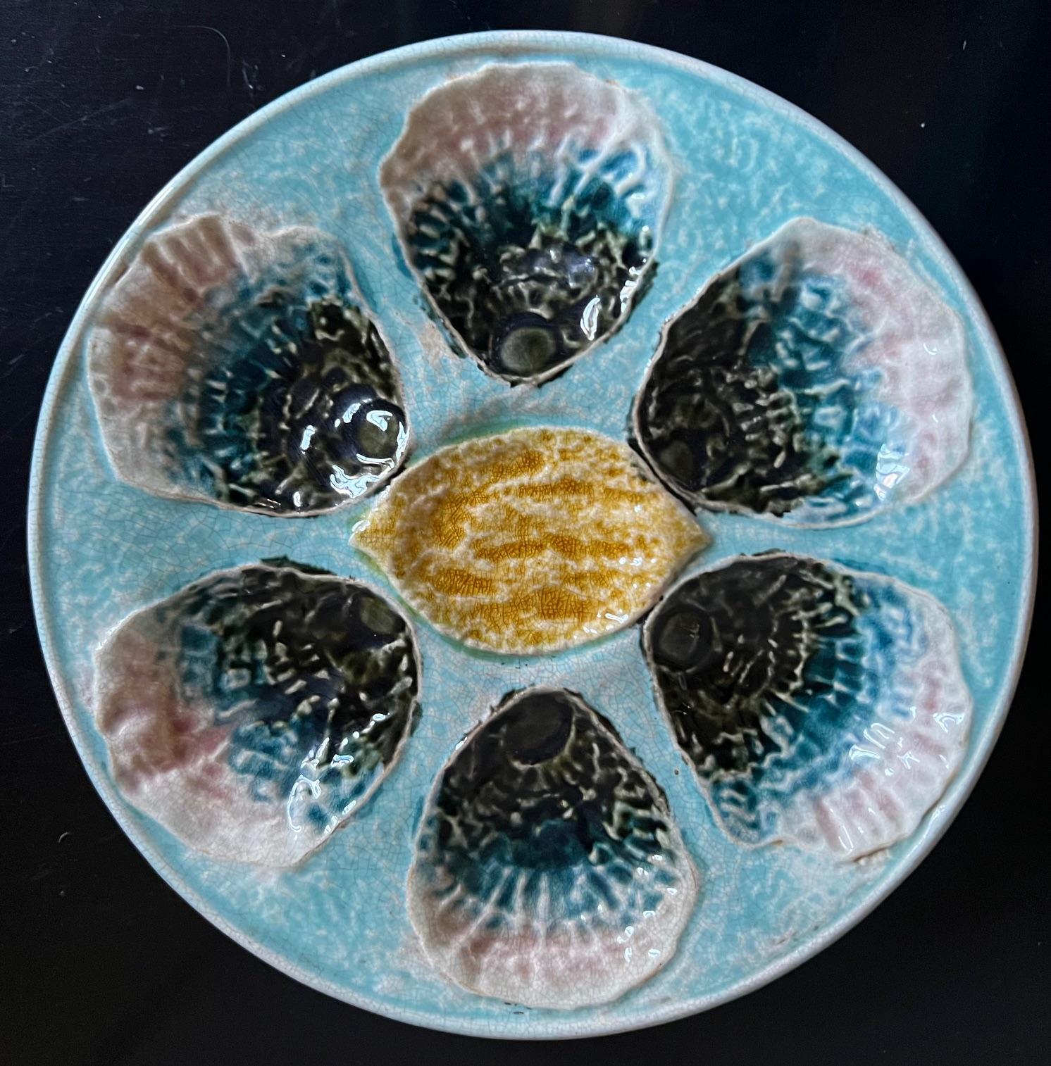 Antique French Oyster Plate by Salins, c. 1880's In Good Condition For Sale In Ross, CA
