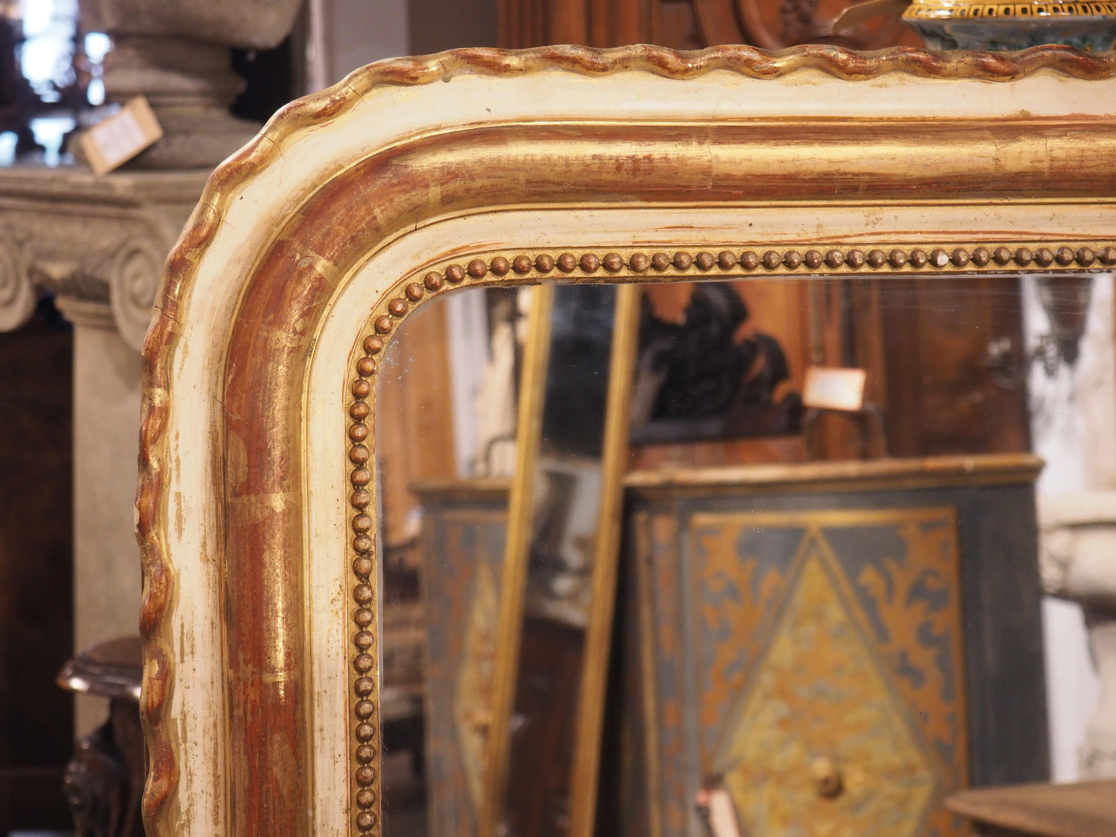 Antique French Painted and Gilt Louis Philippe Style Mirror with Scalloped Edges In Good Condition For Sale In Dallas, TX