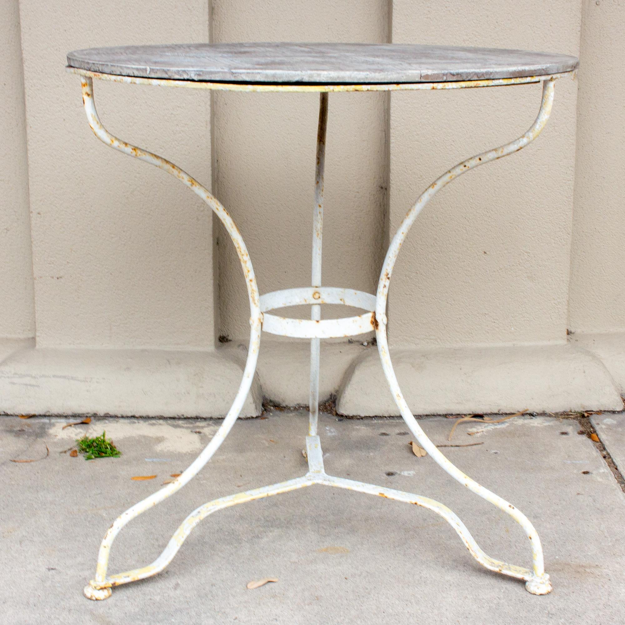 Antique French Painted Iron Bistro Table with Wood Top in Greige In Good Condition In Houston, TX
