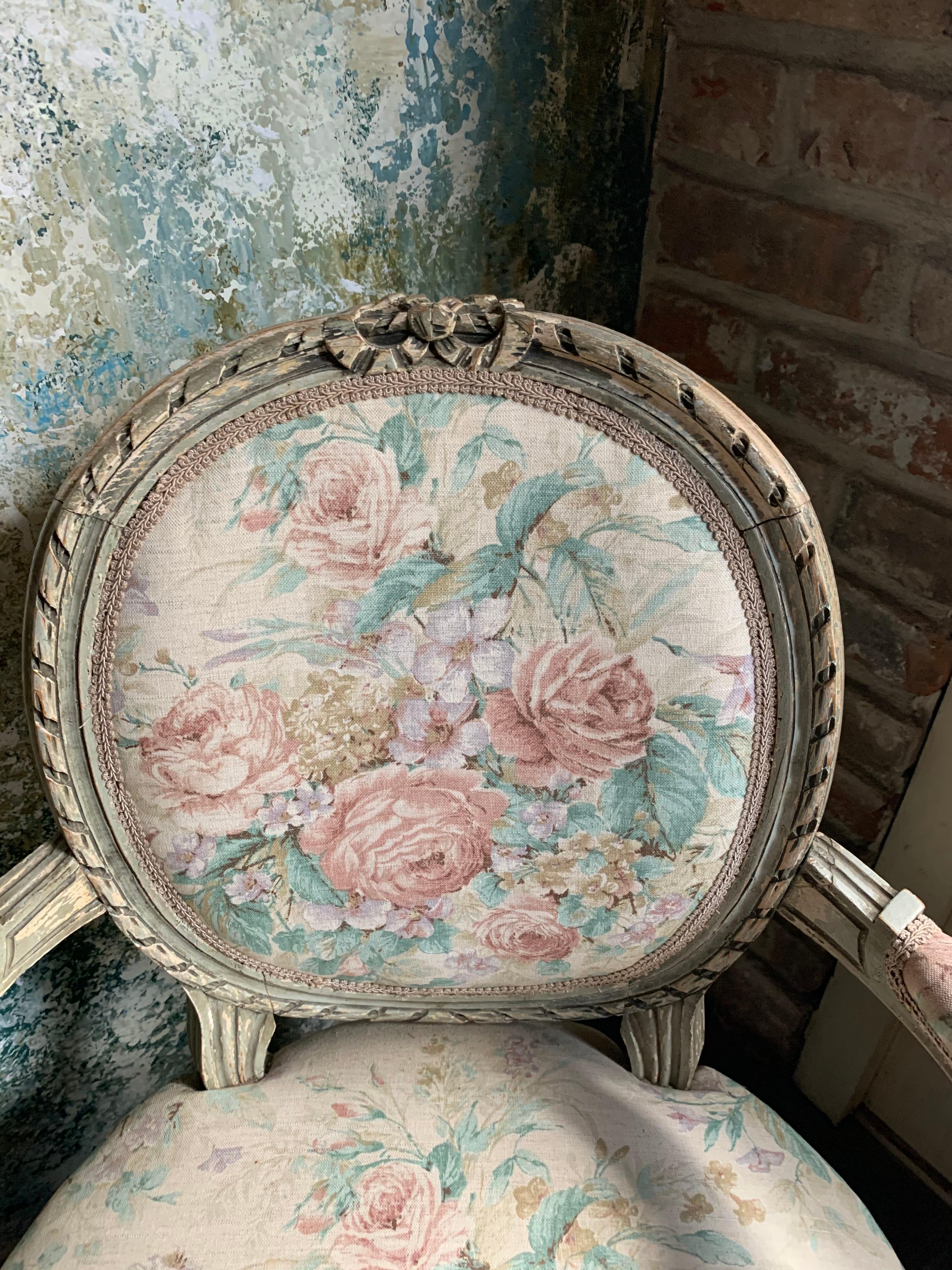 Antique French Painted Louis XVI Armchair In Good Condition For Sale In New Orleans, LA
