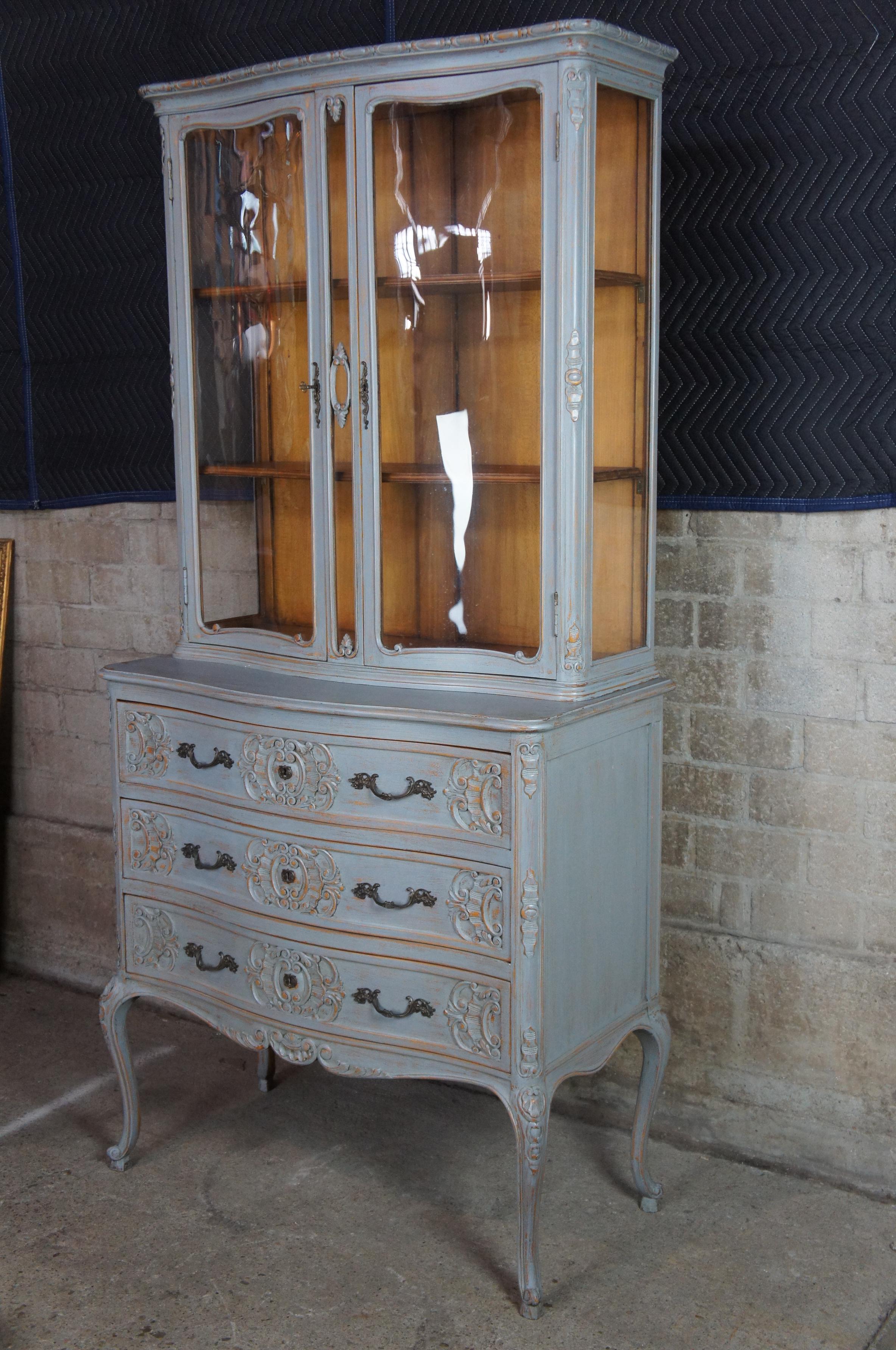 Antique French Painted Oak Curio Display Cabinet Lowboy Dresser Hutch Cupboard In Good Condition In Dayton, OH