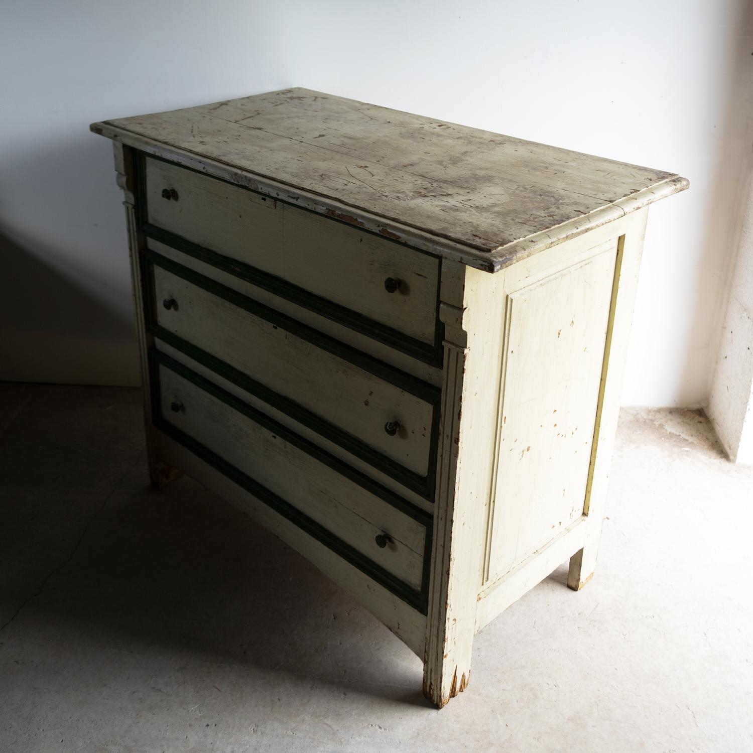 Antique French Painted Pine Commode / Chest Of Drawers, 19th Century For Sale 5