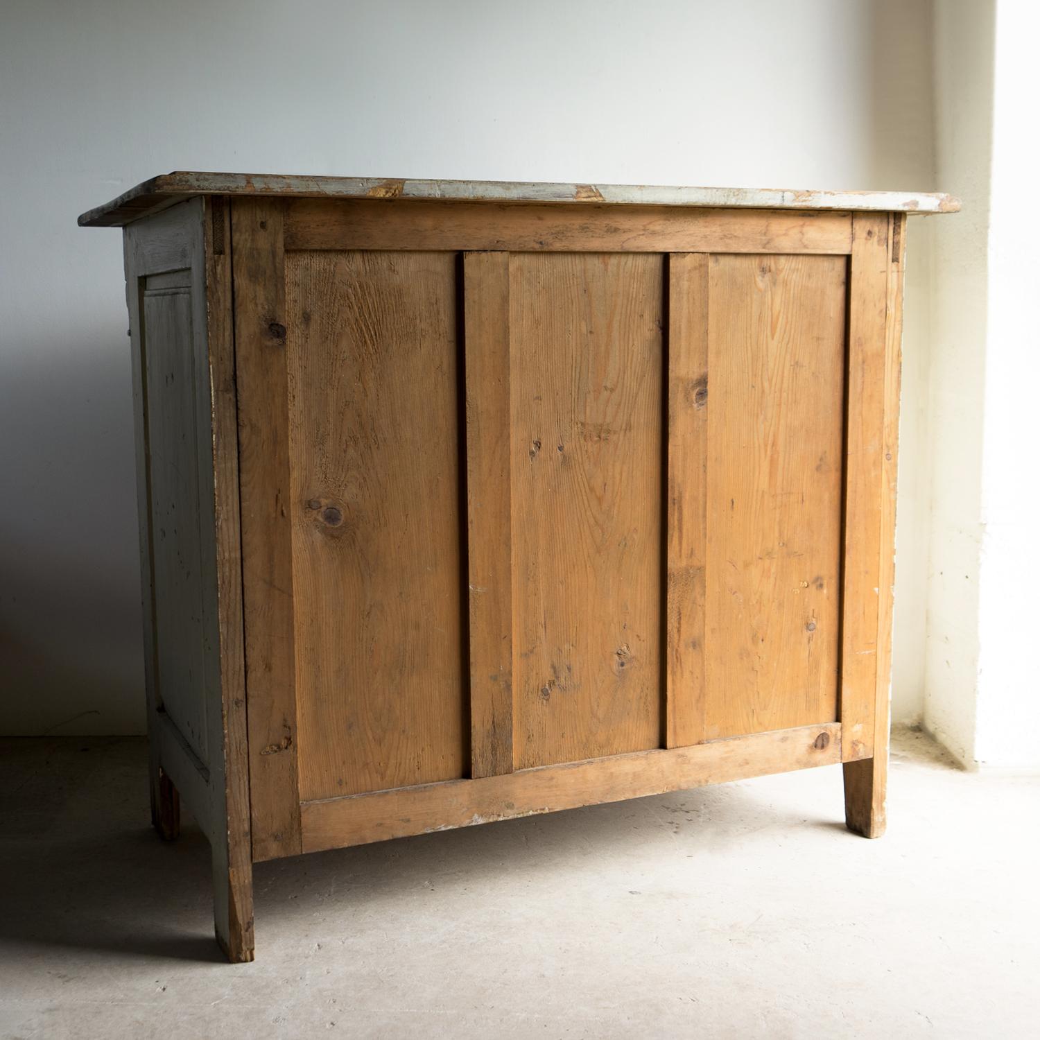 Antique French Painted Pine Commode / Chest Of Drawers, 19th Century For Sale 3