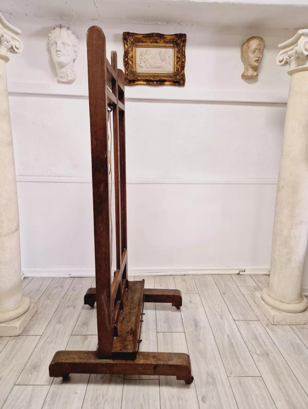 Antique French Painting Easel with Rack by Bonhomme Paris In Good Condition For Sale In Buxton, GB