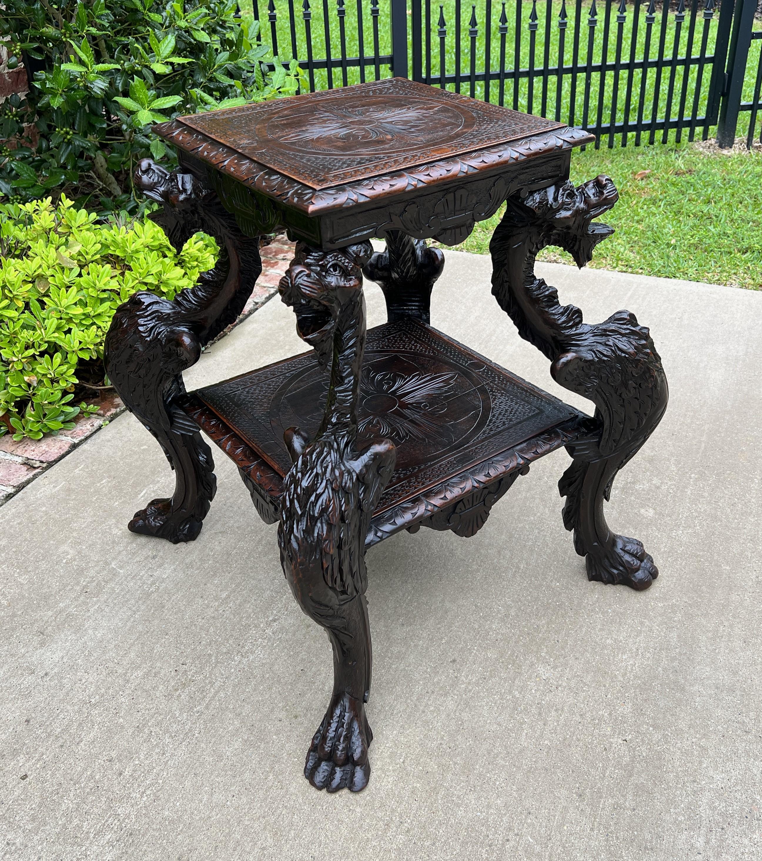 Antique French Pair End Tables Side Tables Nightstands Dragons Oak Gothic 19th C In Good Condition For Sale In Tyler, TX