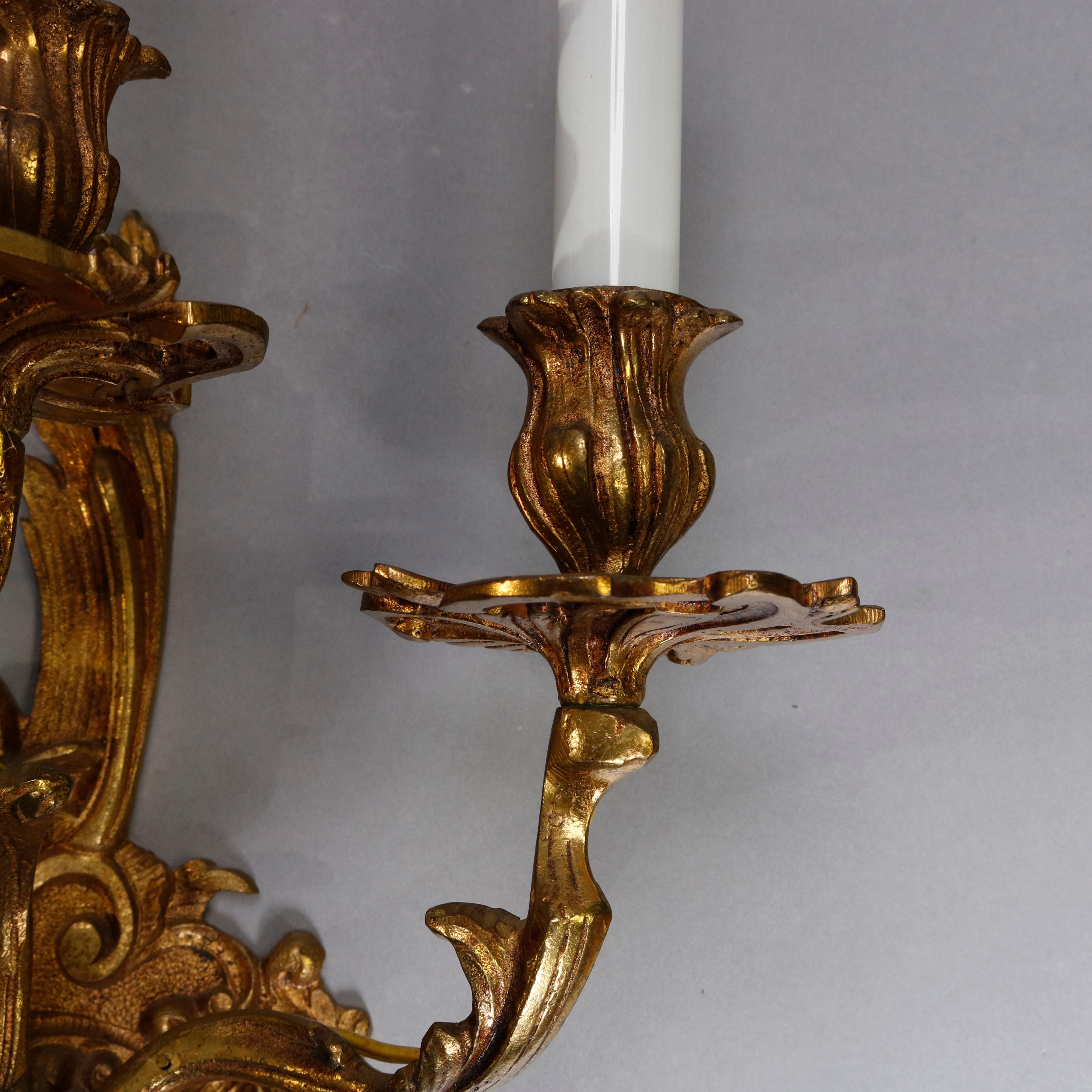 Antique French Pair of Gilt Cast Bronze Foliate Form Wall Sconces, circa 1880 In Good Condition In Big Flats, NY