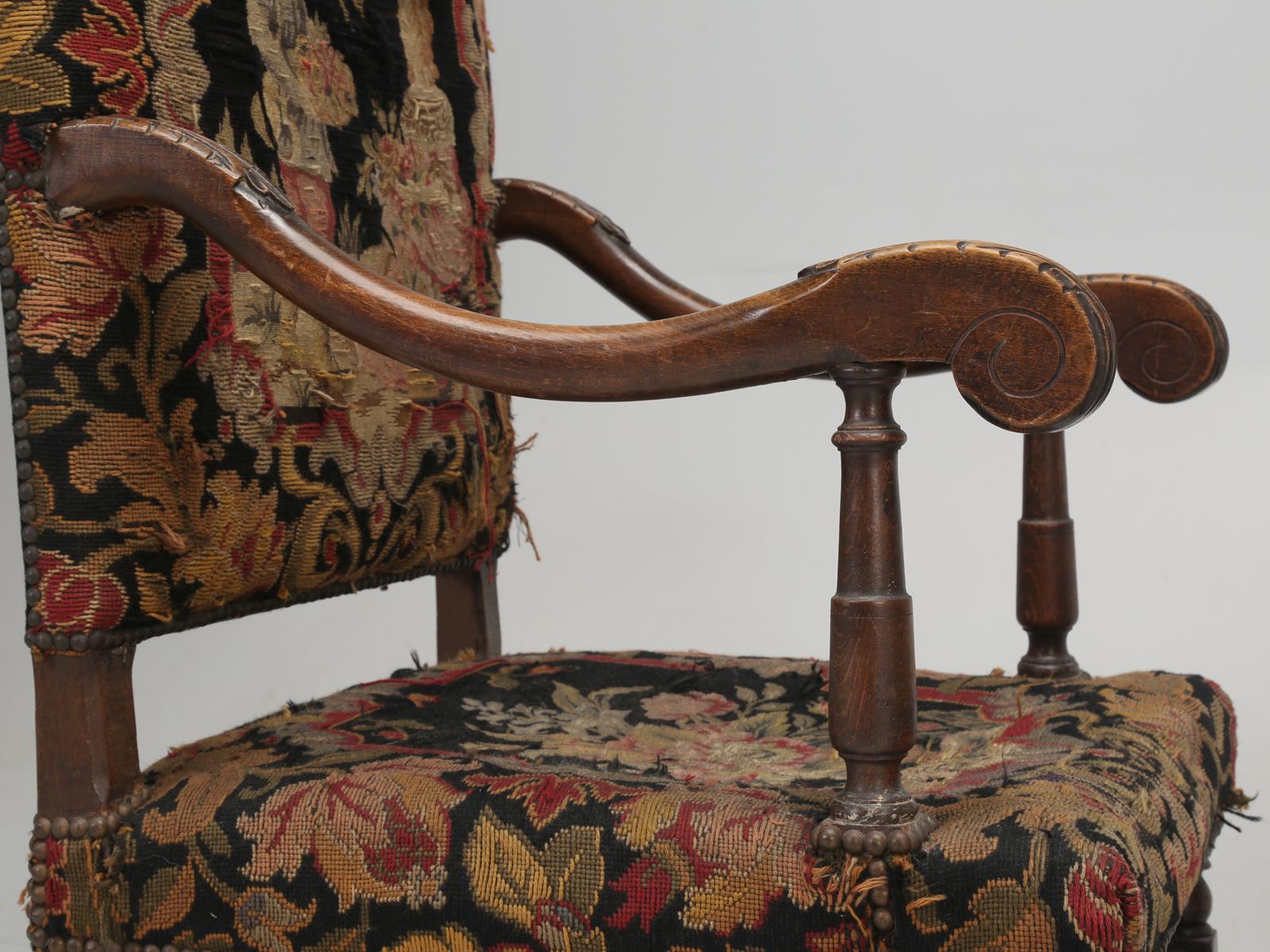 Antique French Pair of Armchairs from the Late 1800s In Fair Condition In Chicago, IL