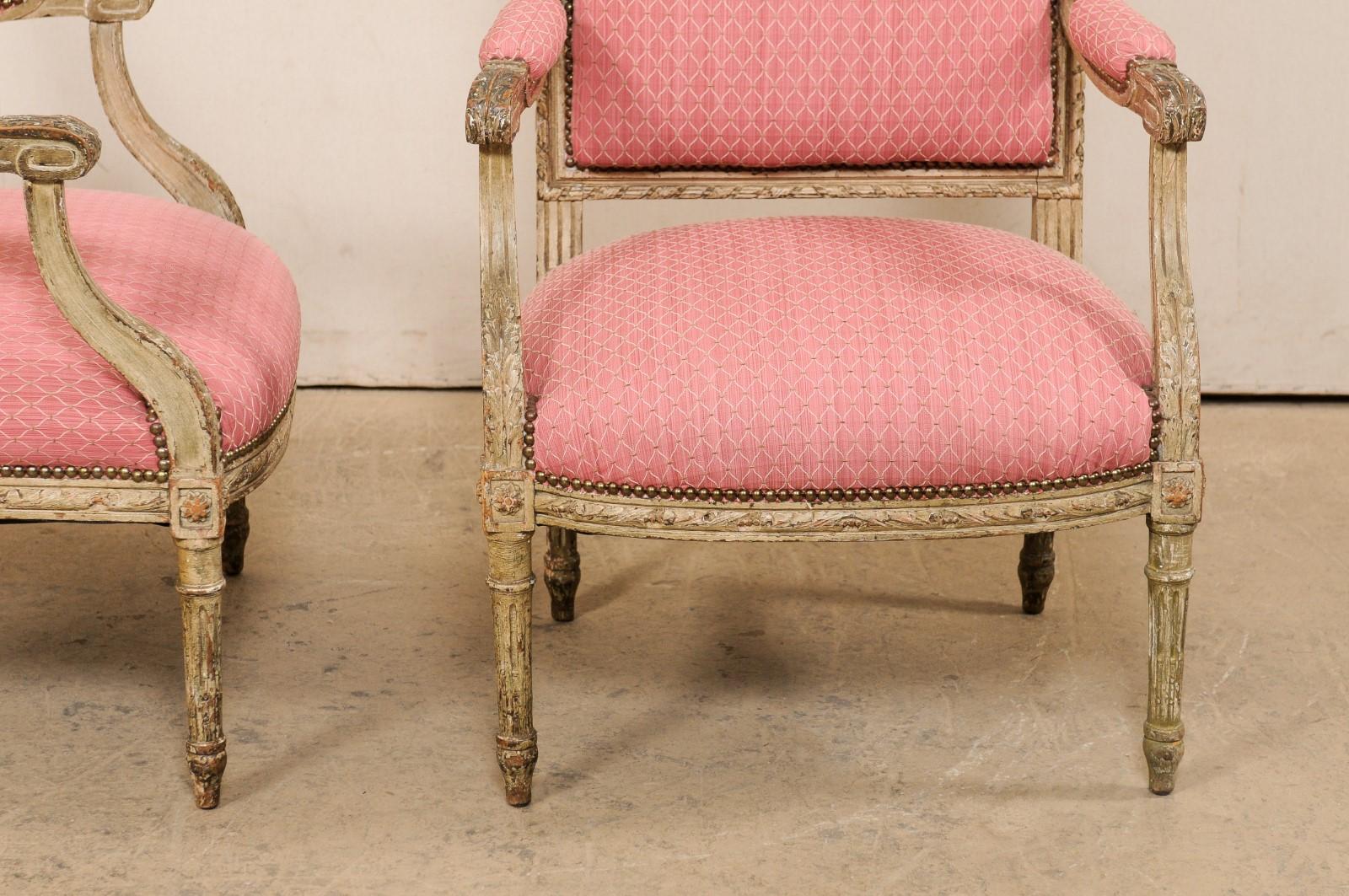 Antique French Pair of Louis XV Style Fauteuil Armchairs w/Original Wood Finish For Sale 2