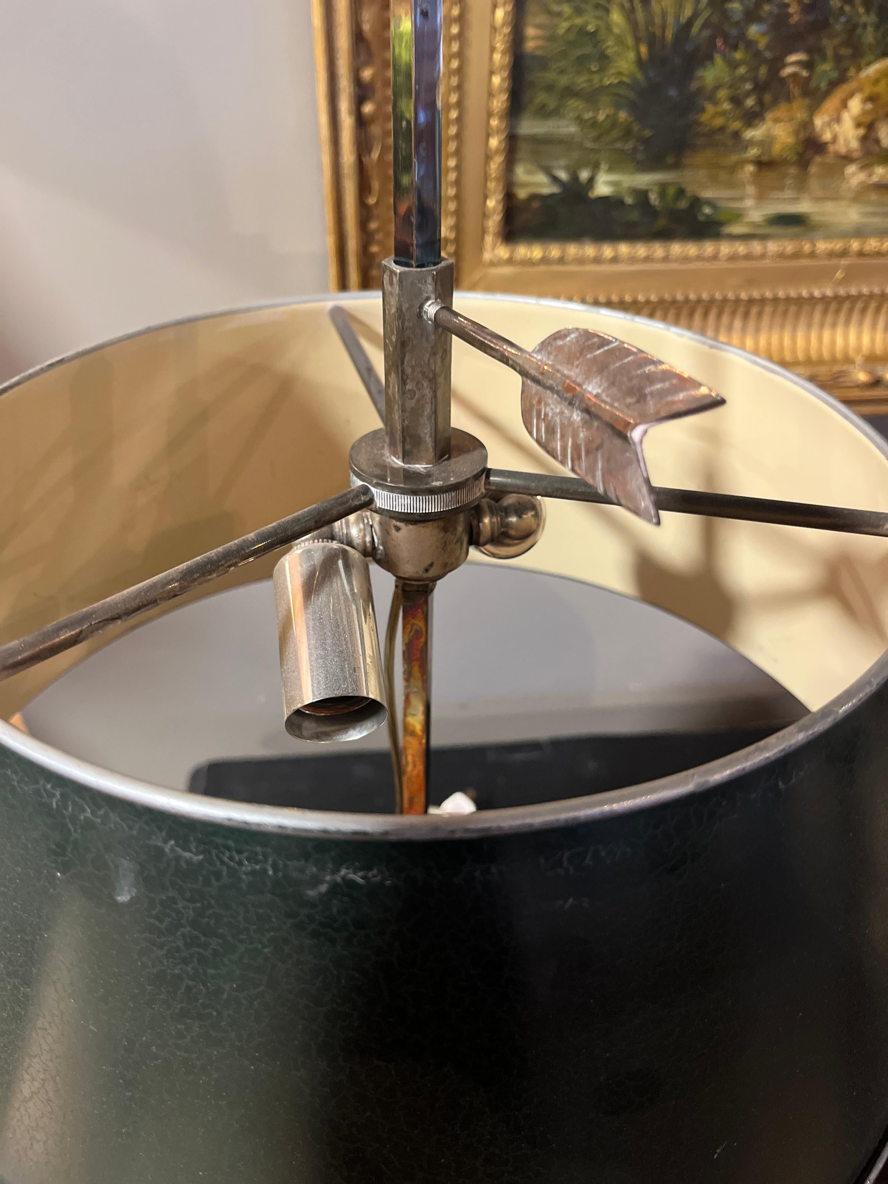Francese Antique French Coppia di lampade Bouillotte placcate in argento in vendita