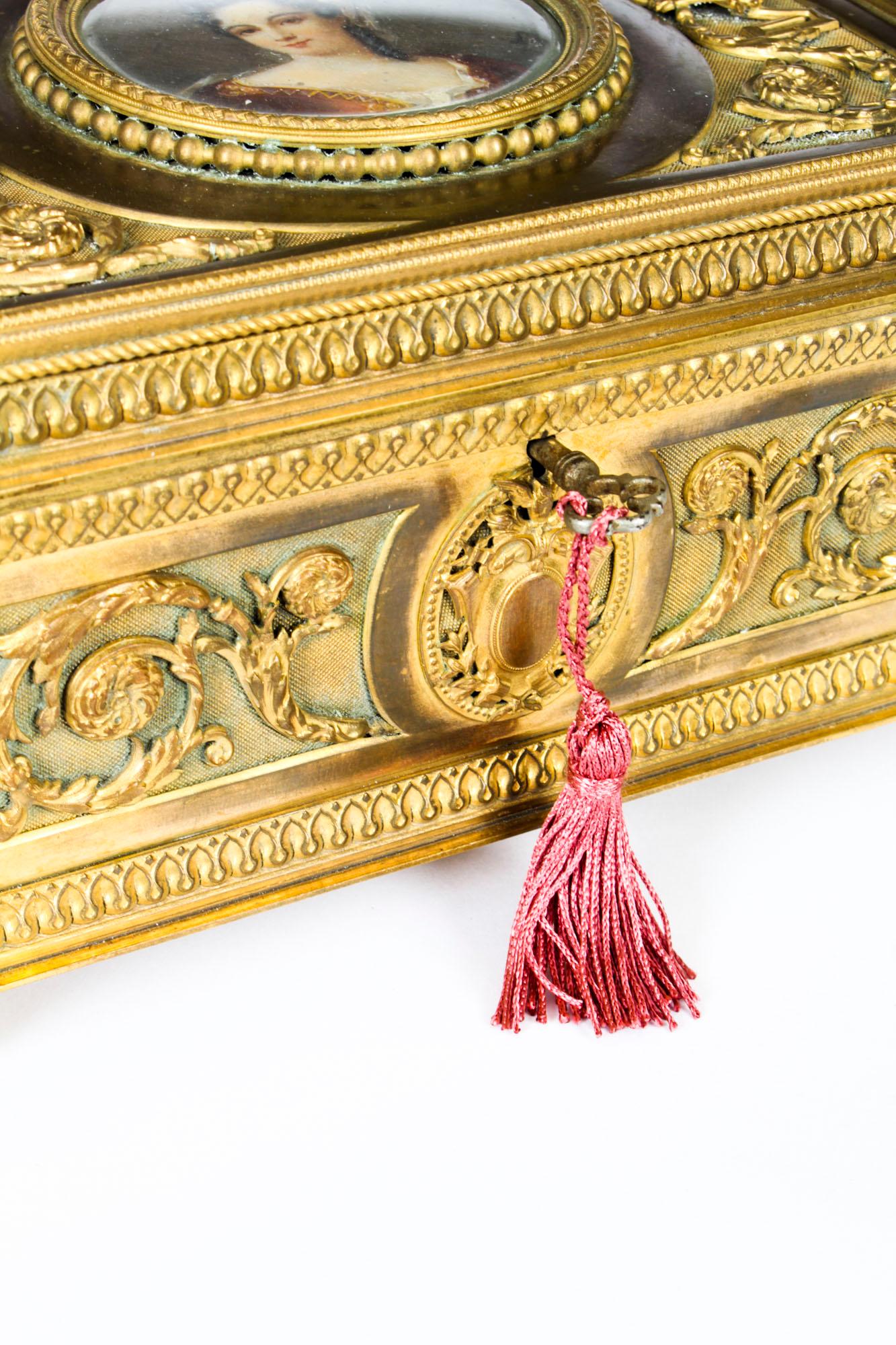 Antique French Palais Royale Gilded Bronze Jewellery Casket, 19th Century 5