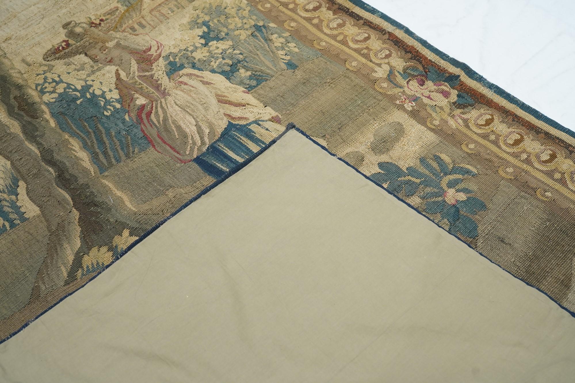 Antiker französischer Wandteppich mit Täfelung 3''8'''' x 8''10'''' im Angebot 5