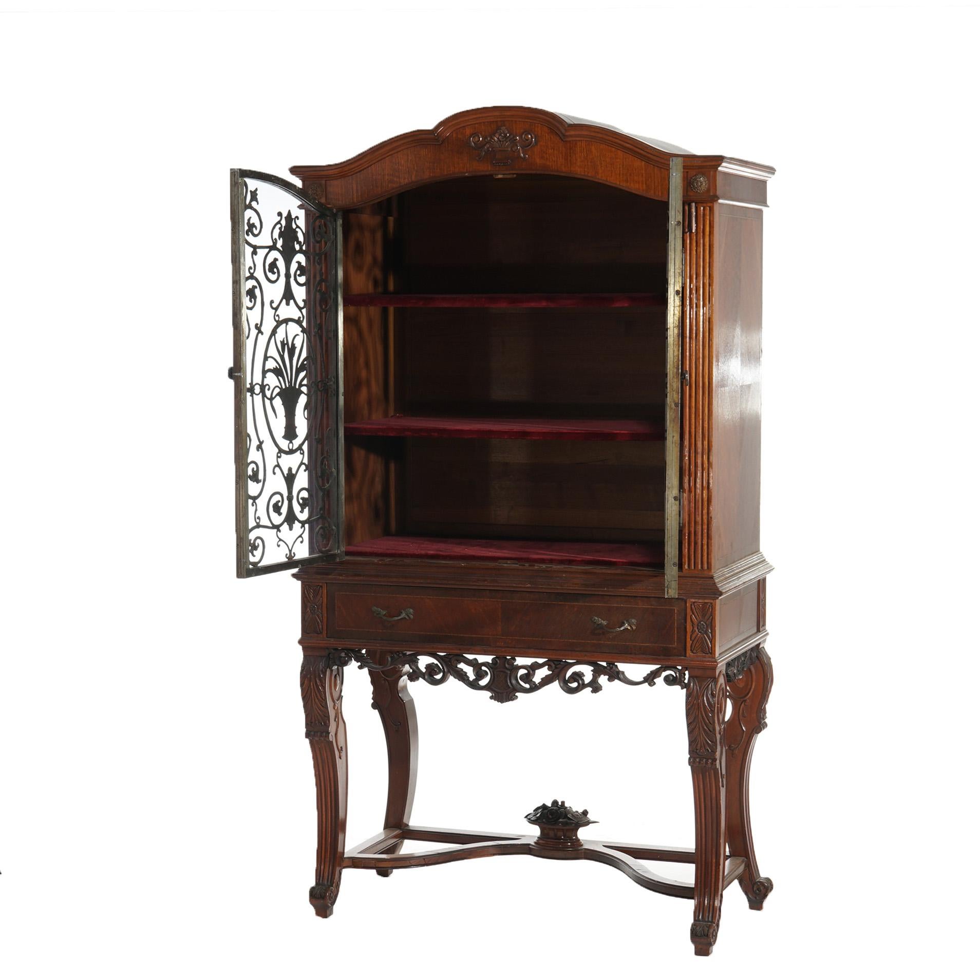 Antique French Panier de Fleurs Berkey & Gay School Credenza in mogano intagliato in vendita 7