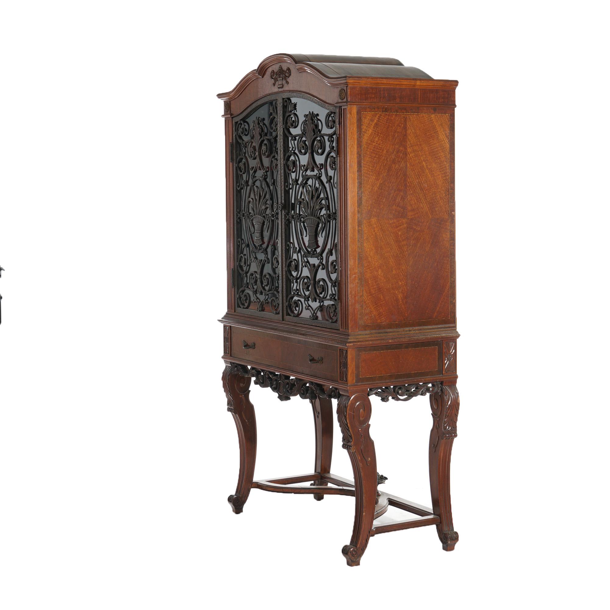 Antique French Panier de Fleurs Berkey & Gay School Credenza in mogano intagliato in vendita 9