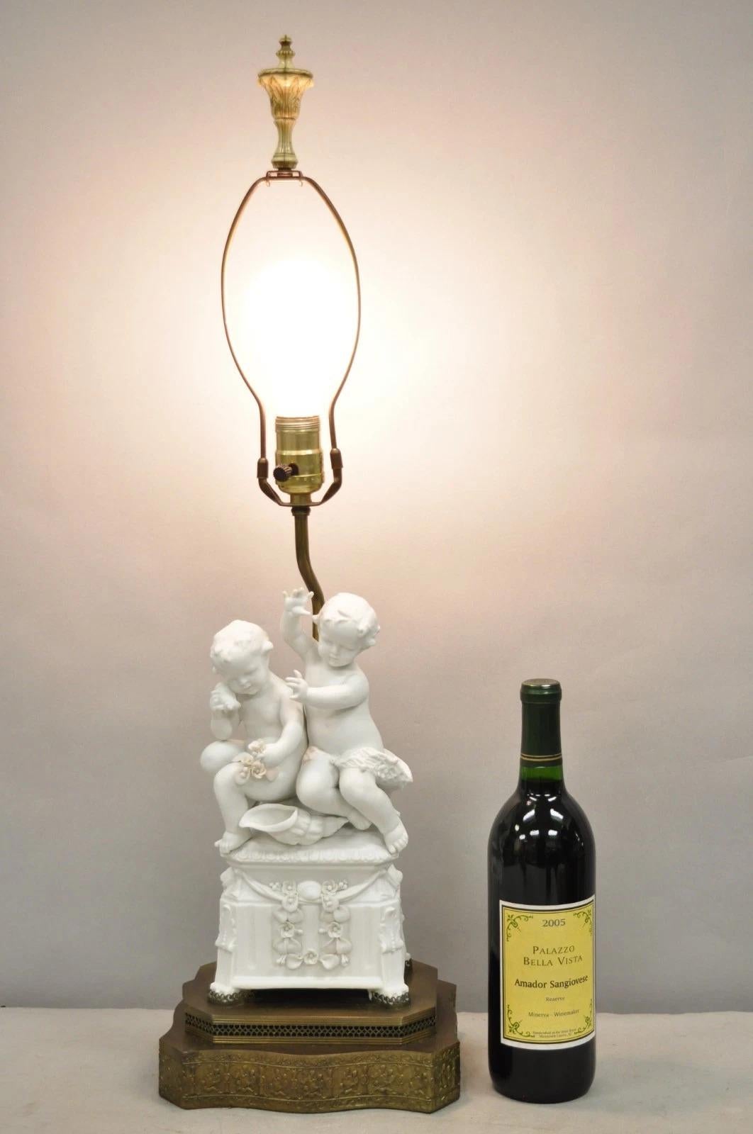 Antique French Parian Bisque Porcelain White Double Cherub & Shell Table Lamp In Good Condition For Sale In Philadelphia, PA