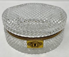 Antiguo joyero parisino francés de cristal tallado y montado en ormolu, circa años 1890