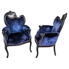 Paar antike französische Parlor-Stühle