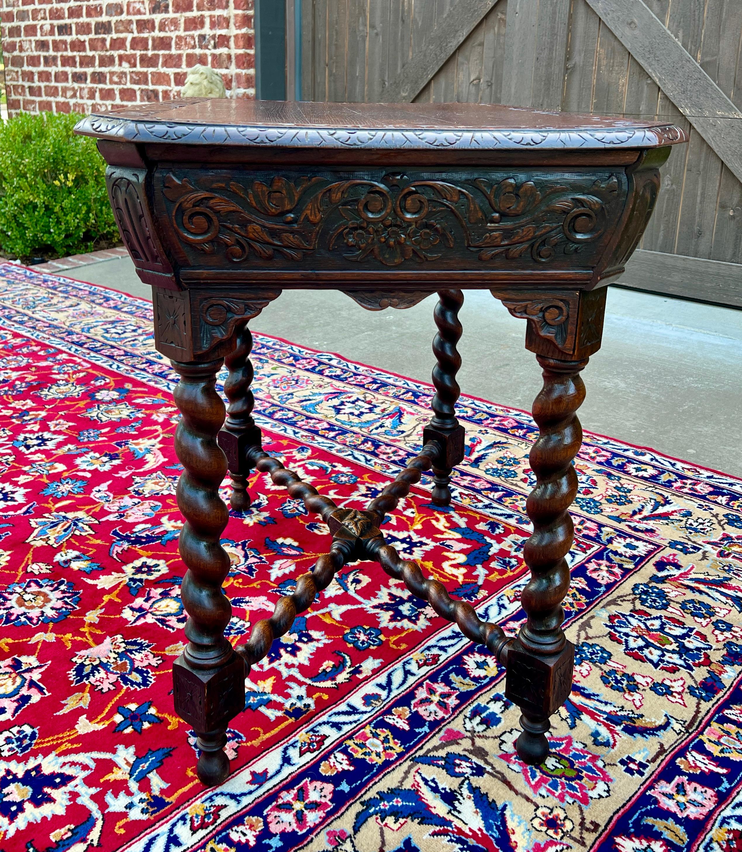 Table de salon française ancienne BARLEY TWIST Renaissance Revival CHERUBS chêne 19ème siècle en vente 2