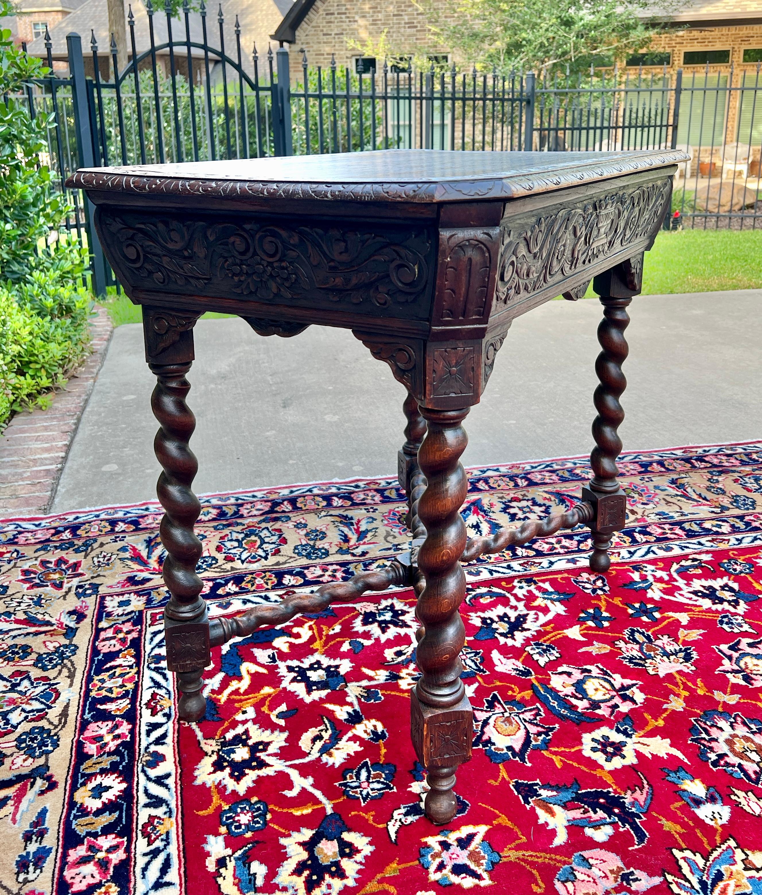 Sculpté Table de salon française ancienne BARLEY TWIST Renaissance Revival CHERUBS chêne 19ème siècle en vente