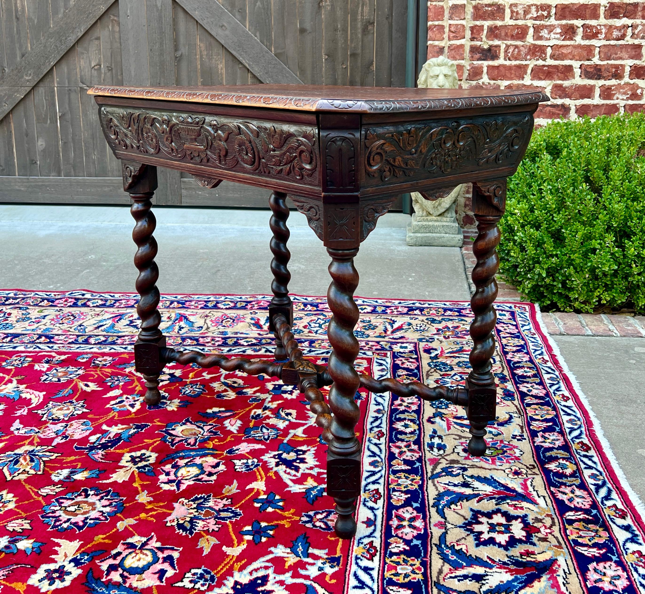 Table de salon française ancienne BARLEY TWIST Renaissance Revival CHERUBS chêne 19ème siècle en vente 1