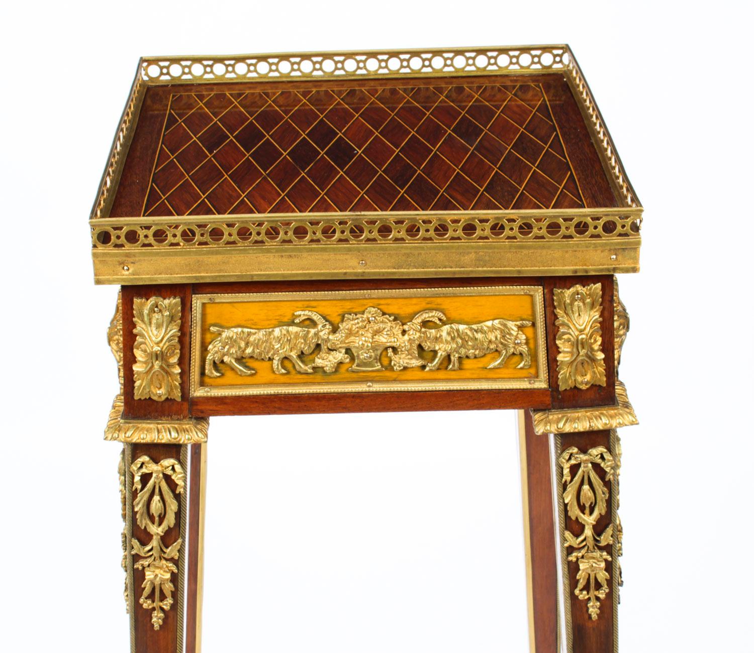 Fin du XIXe siècle Ancien support de parqueterie français monté en bronze doré attribué à Franois Linke, 19ème siècle en vente
