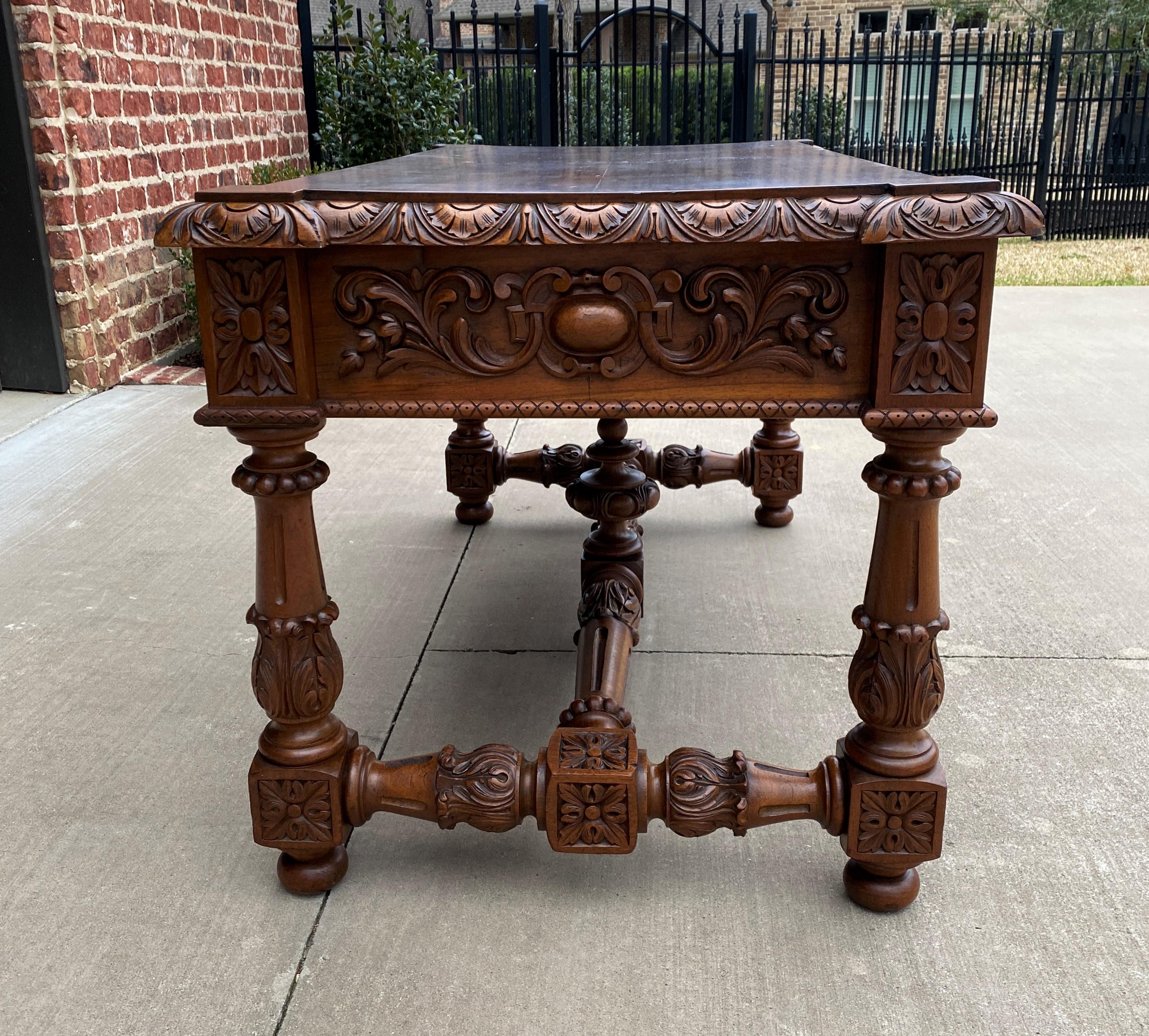 Antique French Partners Desk Writing Table Walnut Renaissance Conference In Good Condition In Tyler, TX