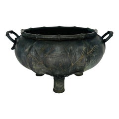 Jardinera trípode de bambú de imitación de bronce patinado Antique French