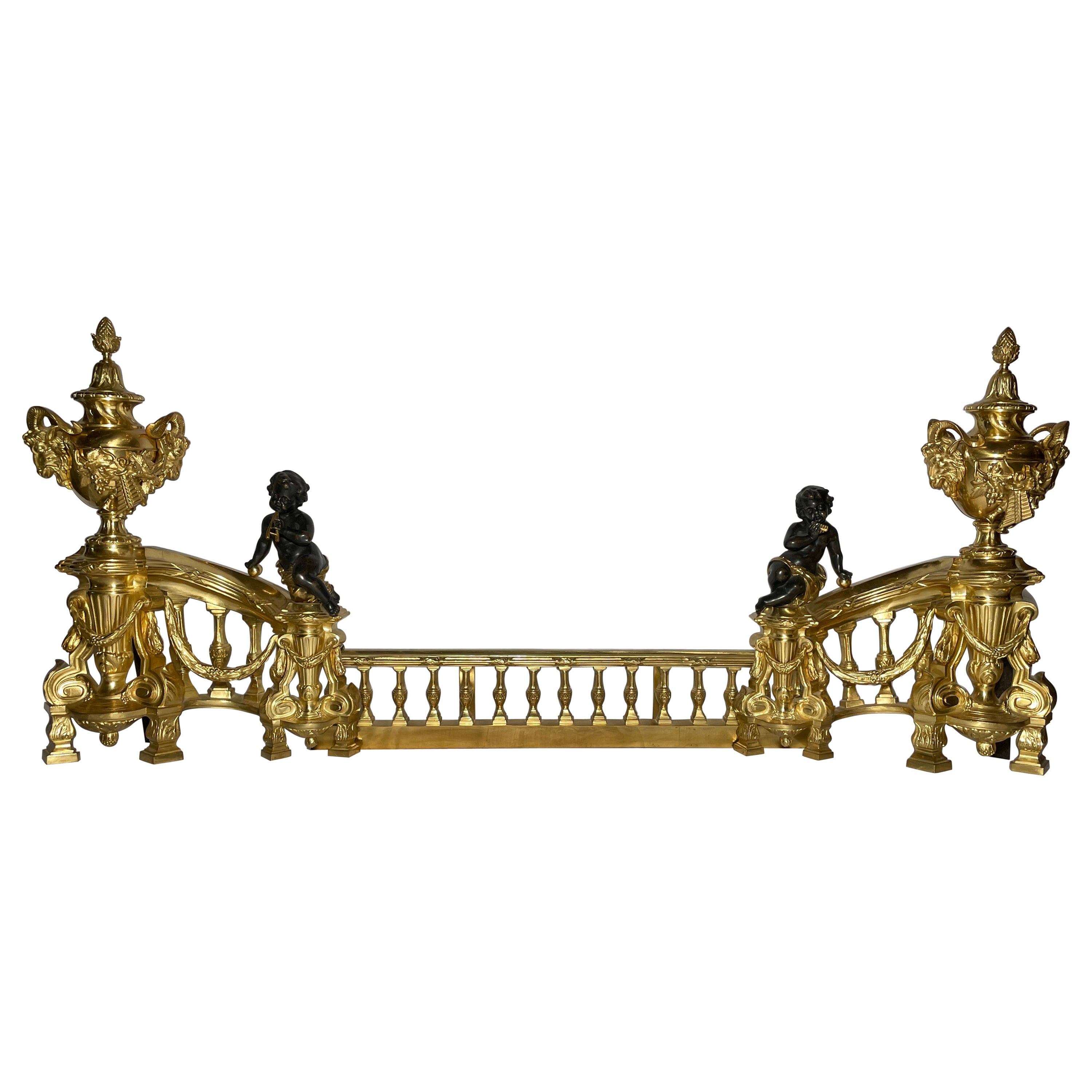 Antike französische Cherub- Chenets oder Feuerböcke aus patinierter und goldbronzefarbener Bronze, um 1870