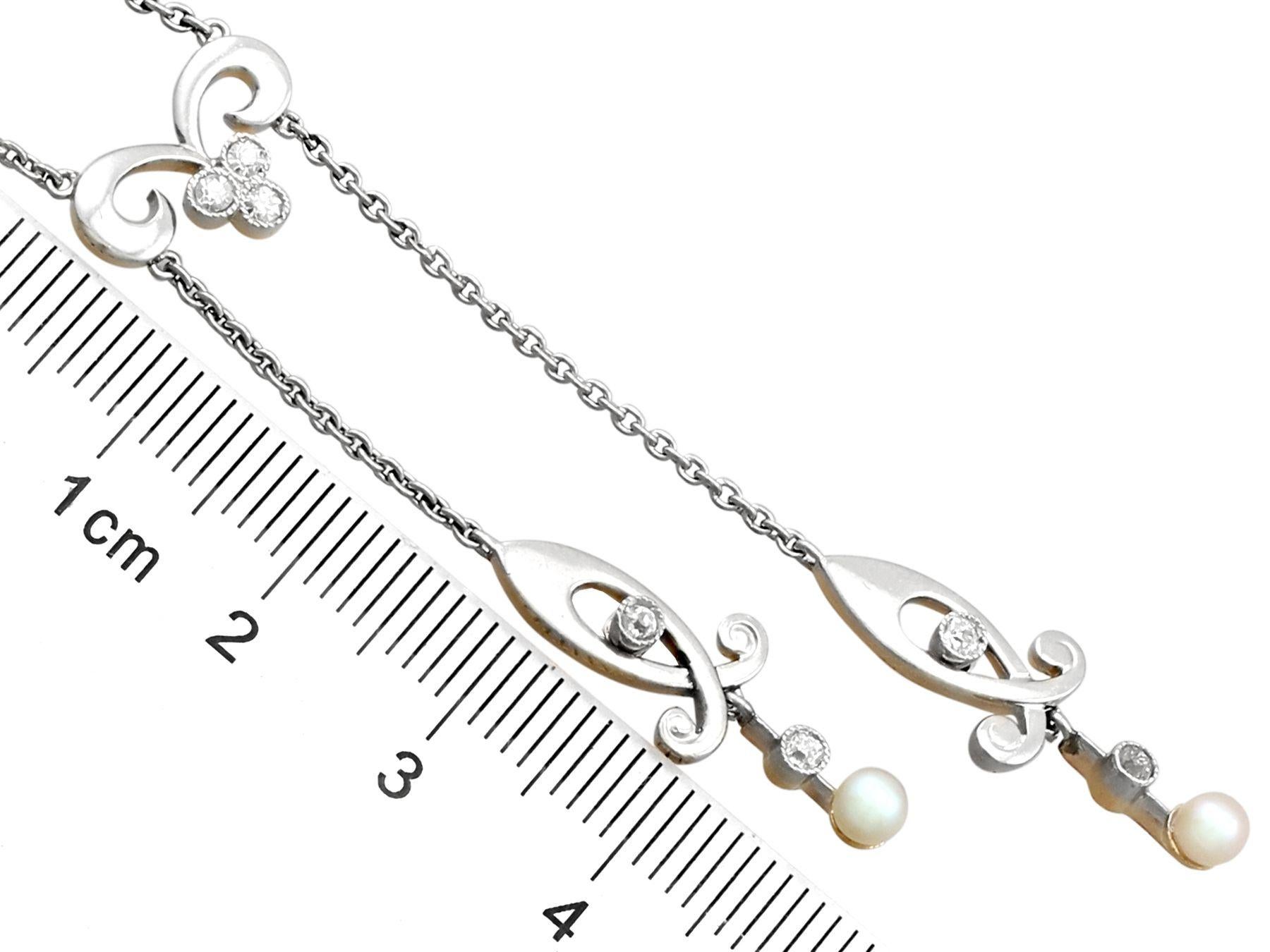 Women's or Men's Antique French Pearl and Diamond Yellow Gold and Platinum Necklace For Sale