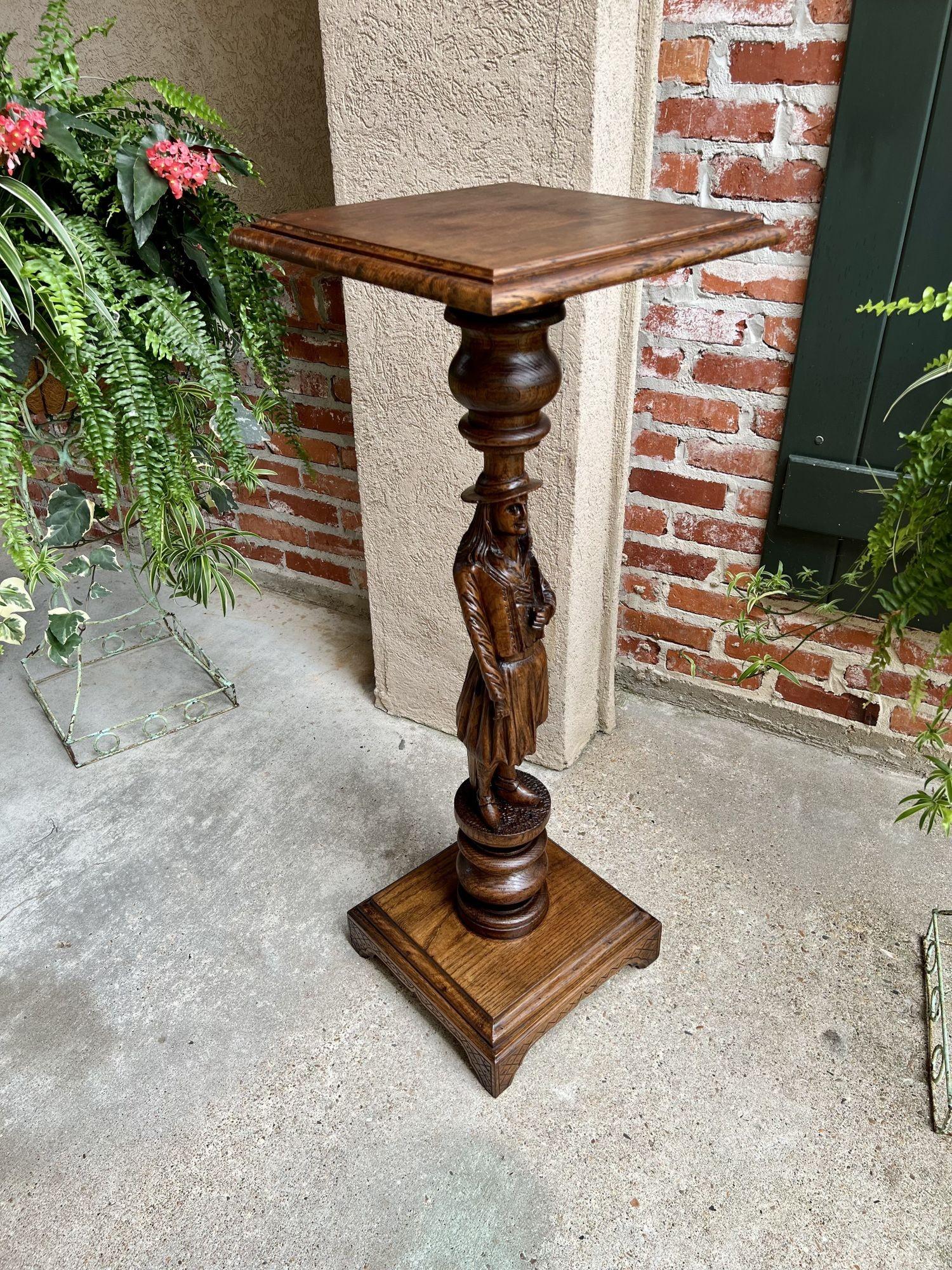 Antique French Pedestal Plant Stand Display Breton Brittany Carved Oak Baluster For Sale 7