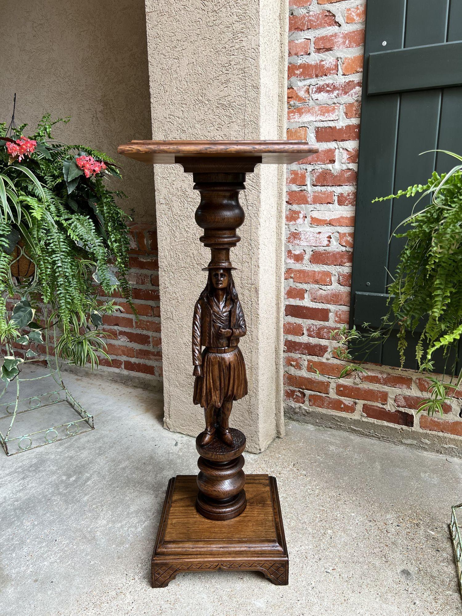 Antique French Pedestal Plant Stand Display Breton Brittany Carved Oak Baluster For Sale 6